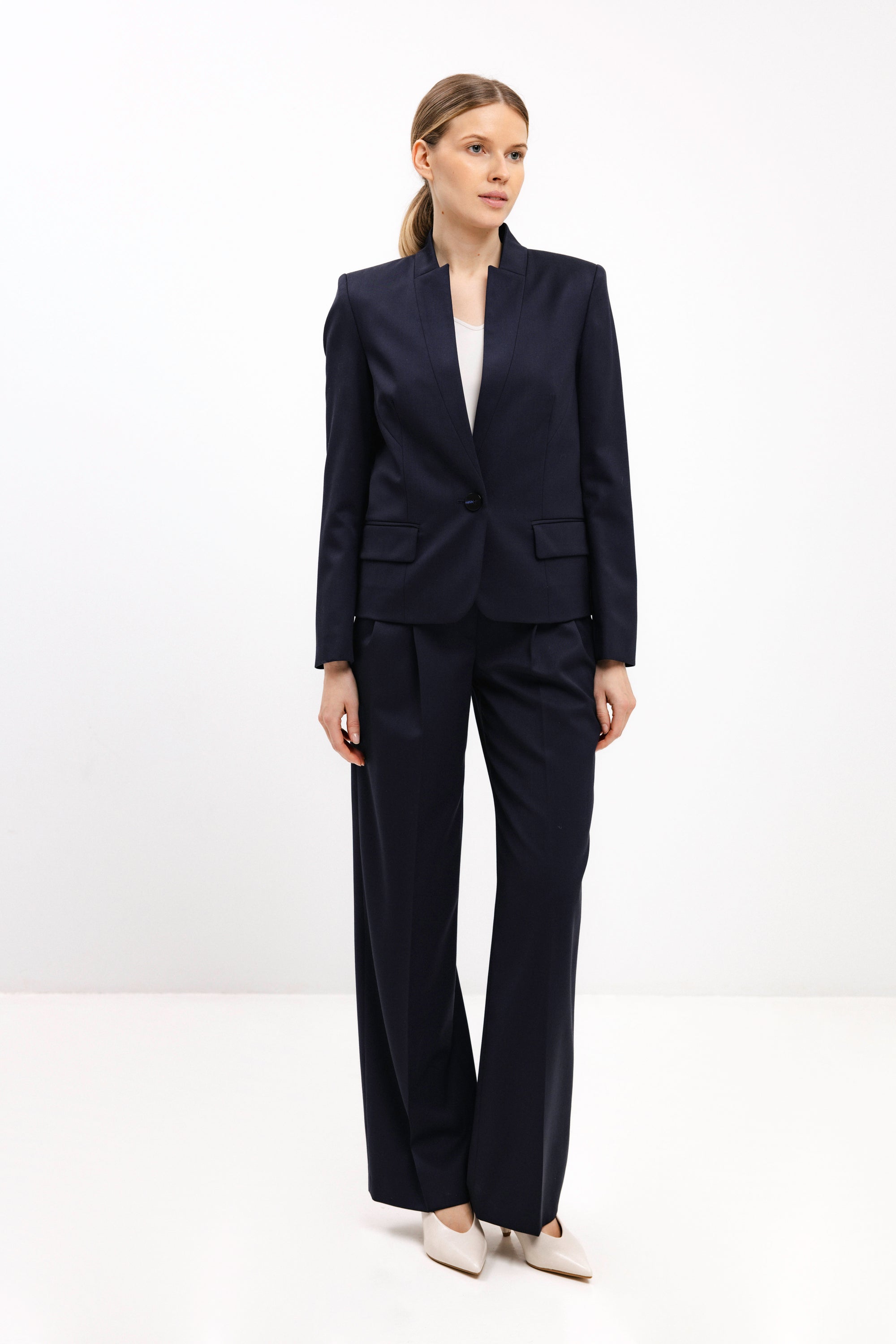 STRAIGHT-LEG NAVY TROUSERS