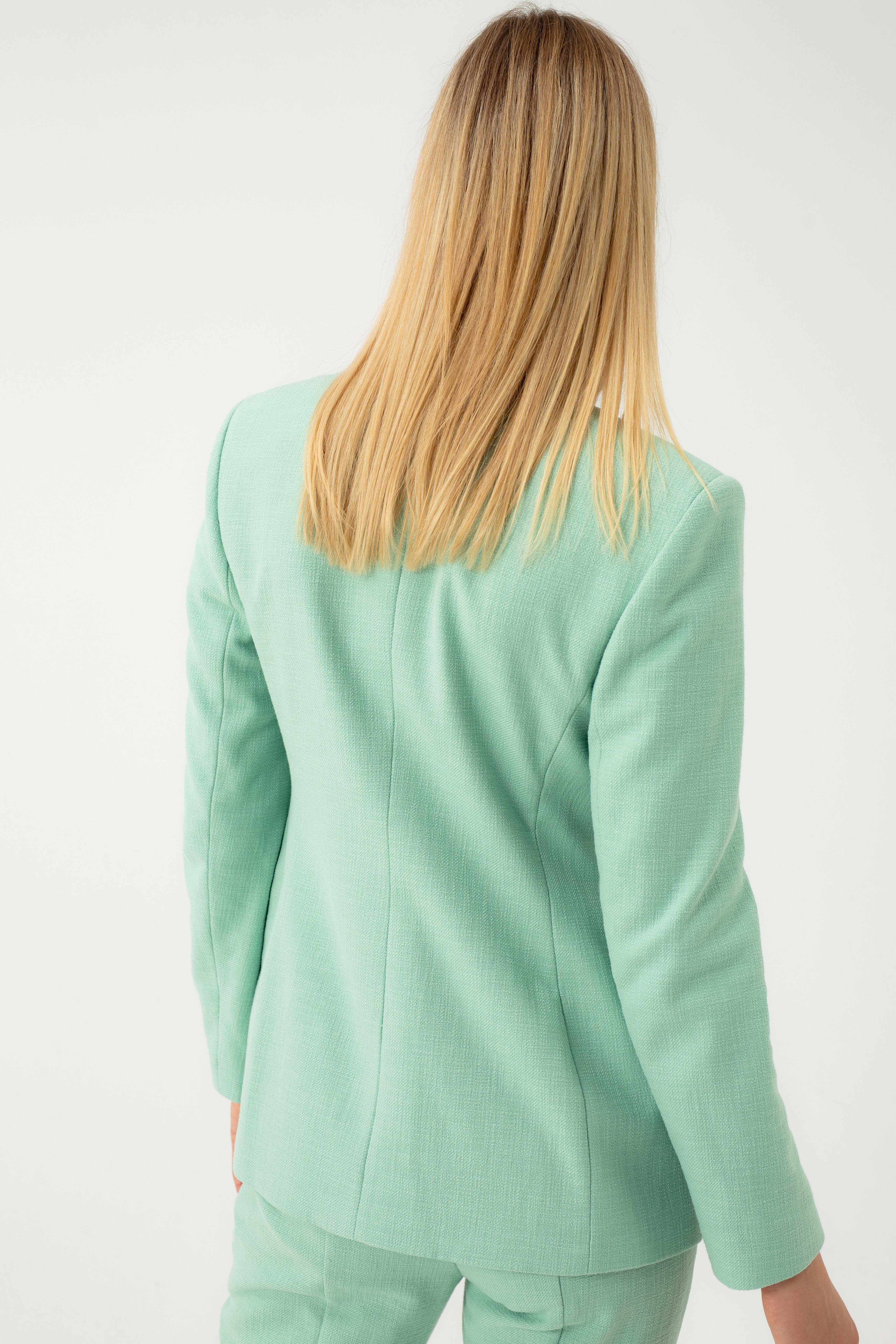MINT FITTED BLAZER WITHOUT COLLAR