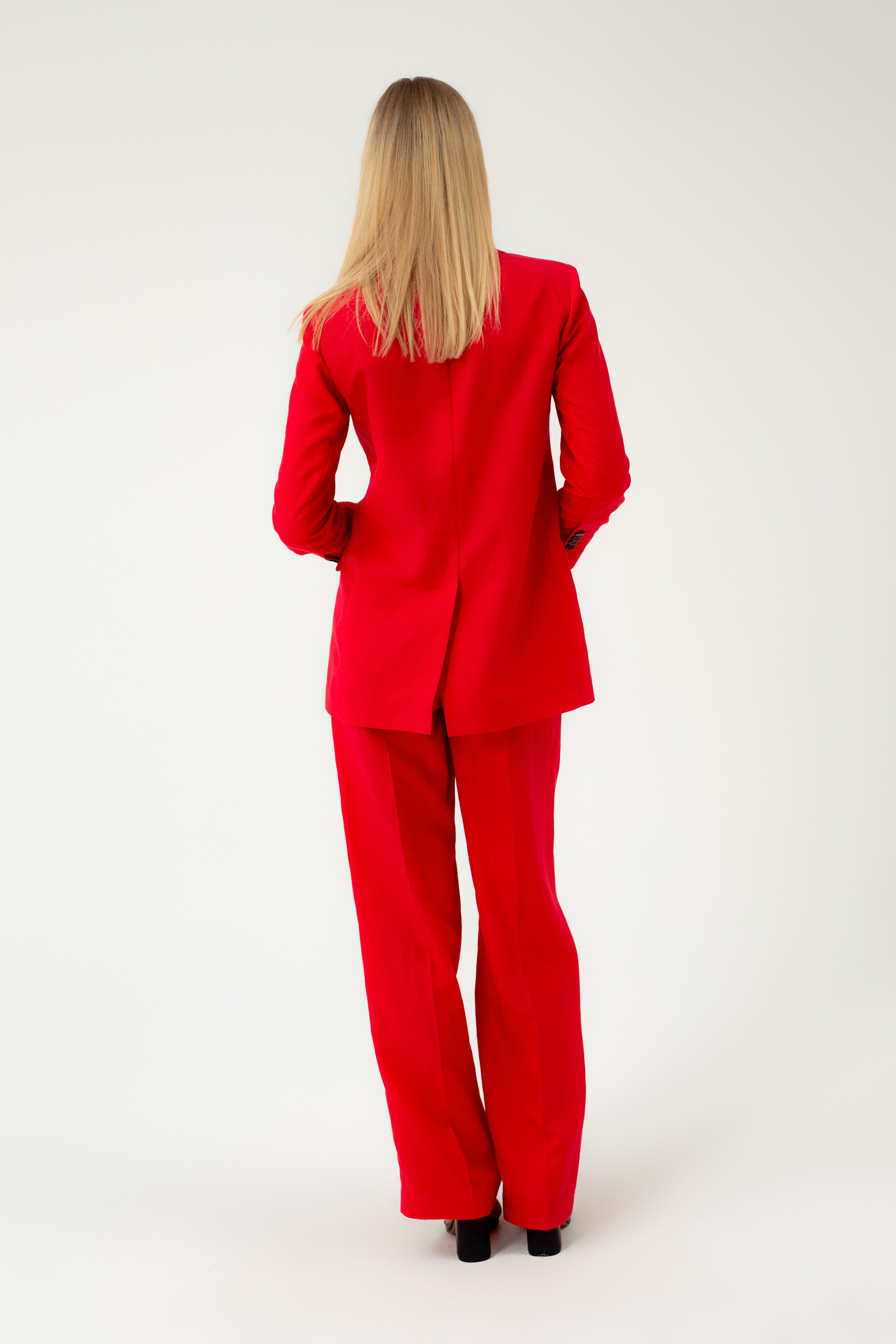 DOUBLE-BREASTED RED LINEN BLAZER