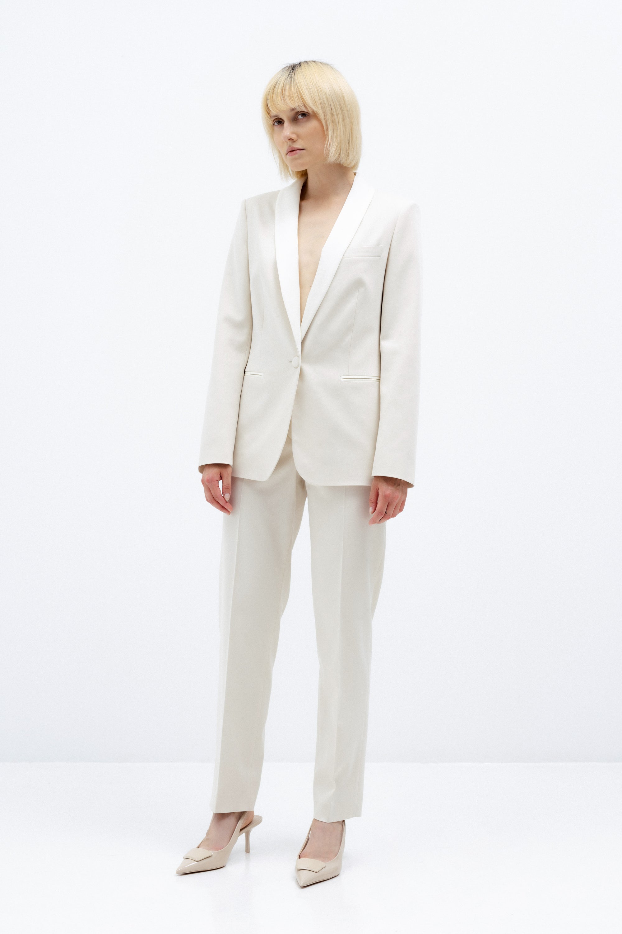 SINGLE-BREASTED MILK BLAZER