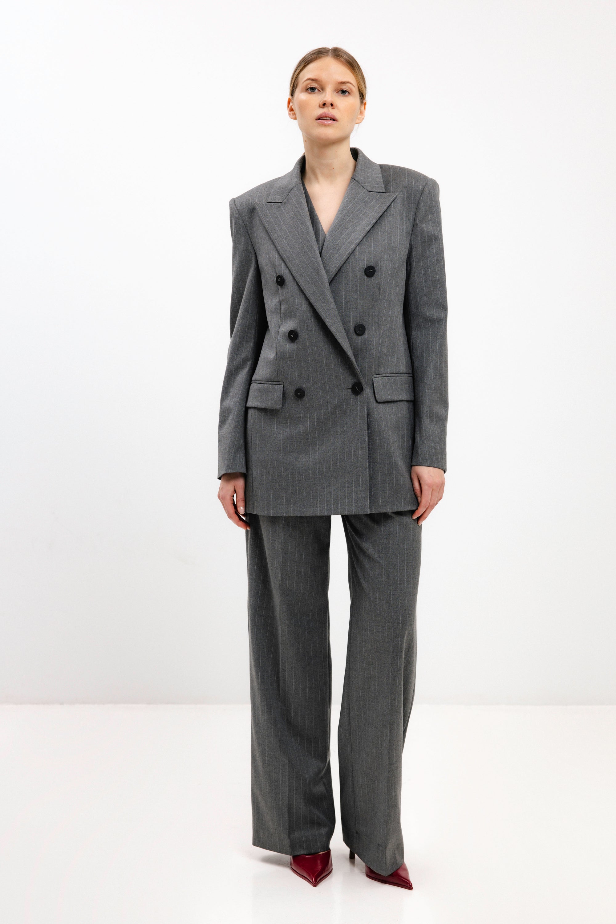 GREY STRIPED DOUBLE-BREASTED BLAZER