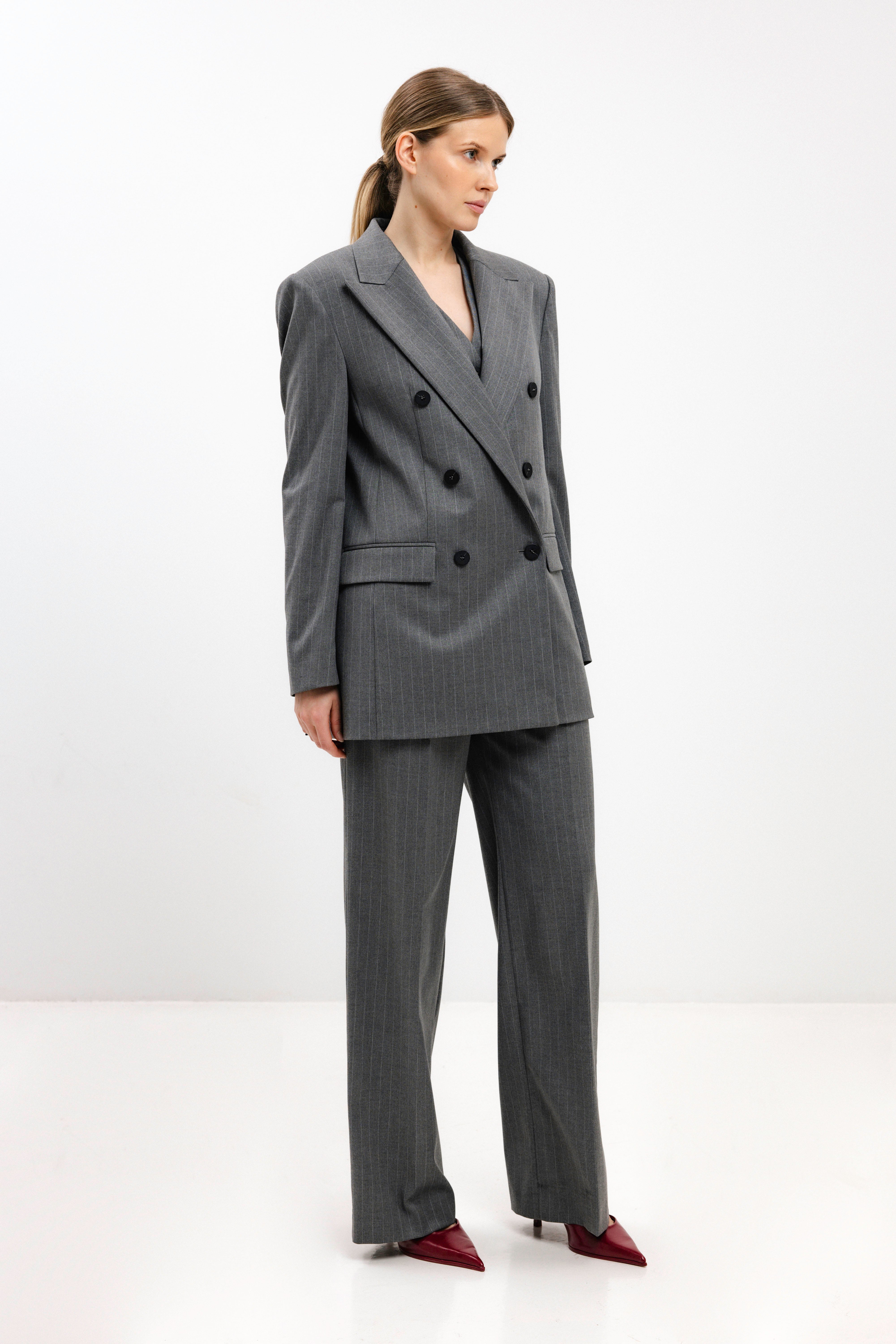 GREY STRIPED DOUBLE-BREASTED BLAZER