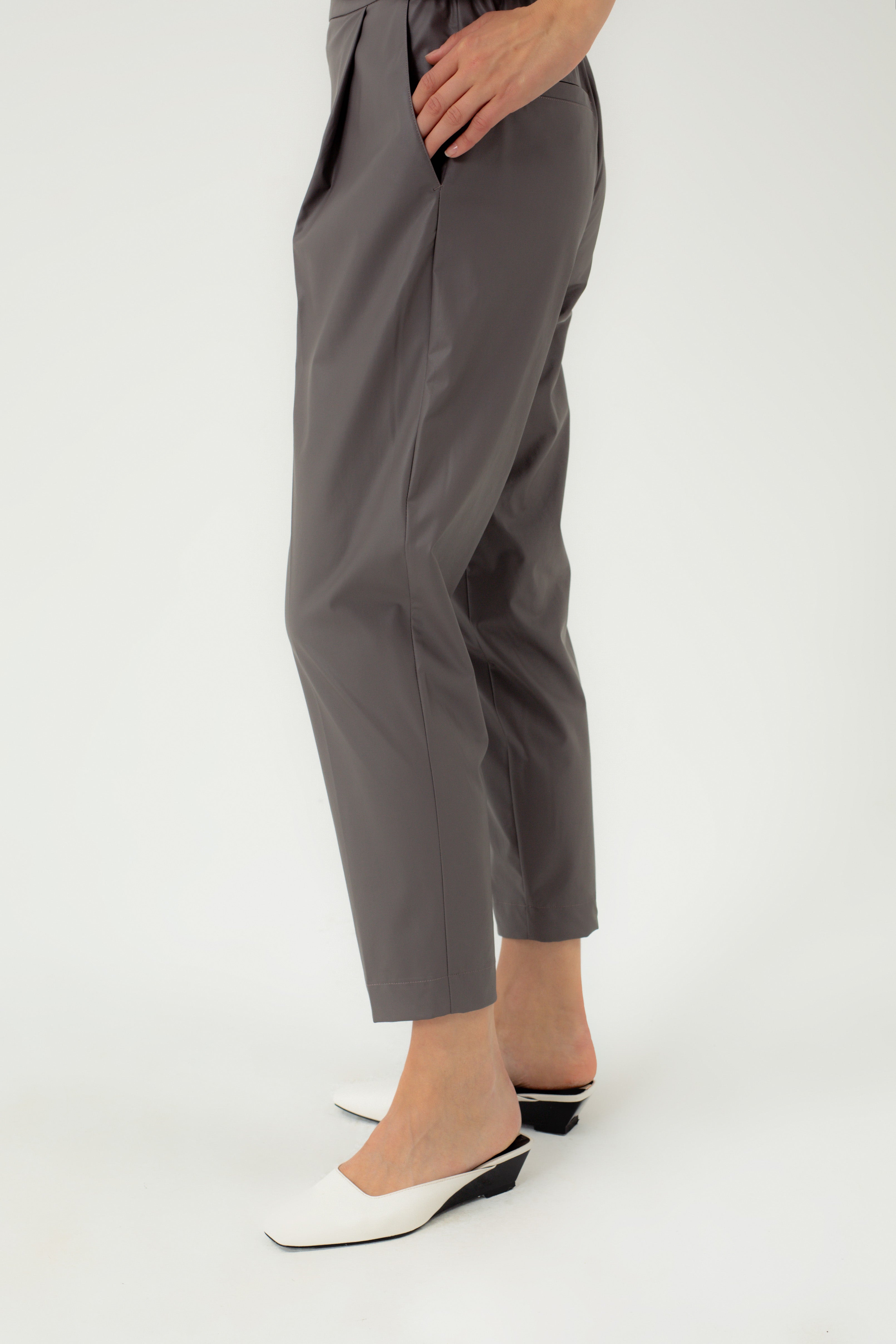 ECO LEATHER TROUSERS WITH ELASTIC WAISTBAND
