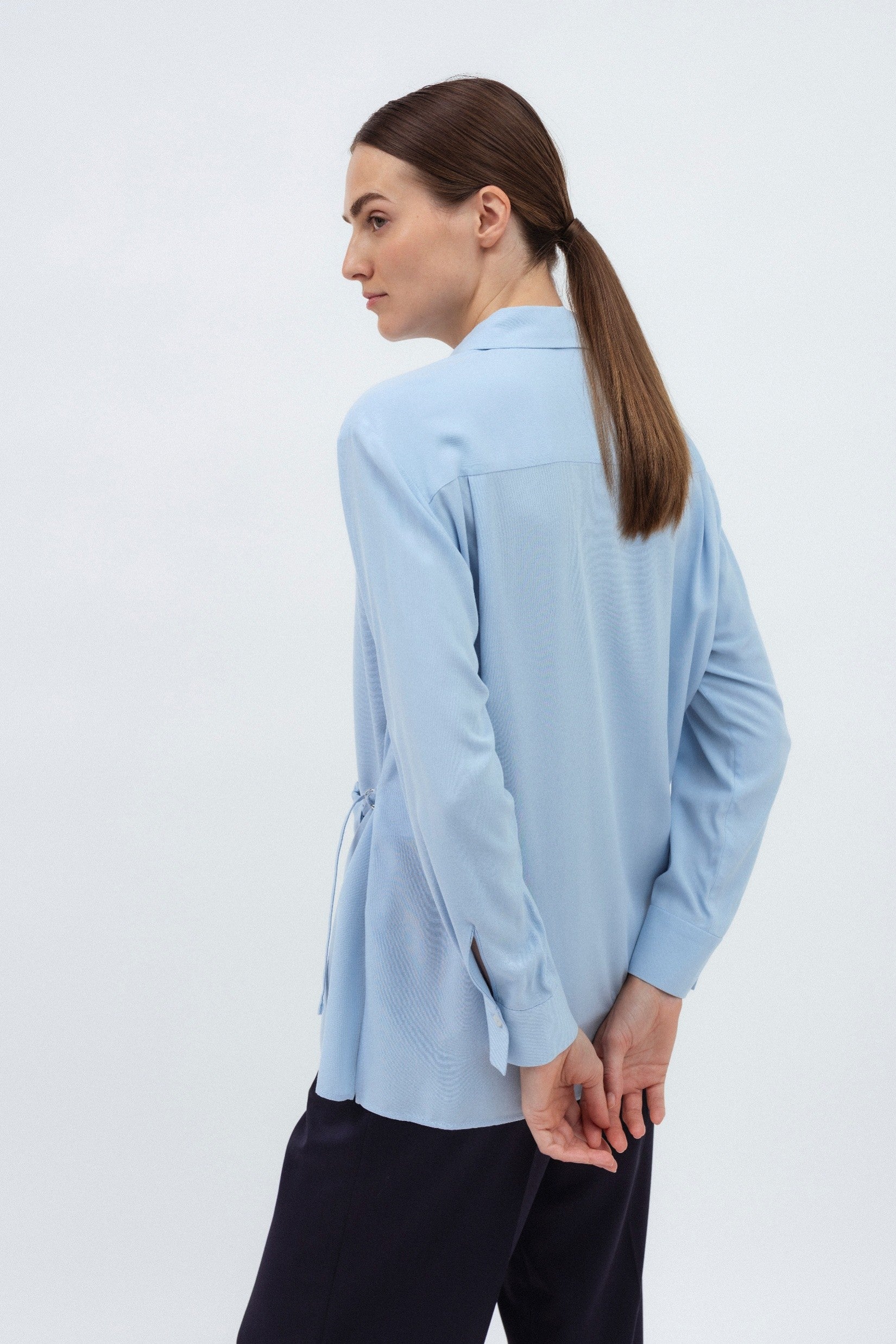 LIGHT BLUE SHIRT WITH SIDE GATHERING