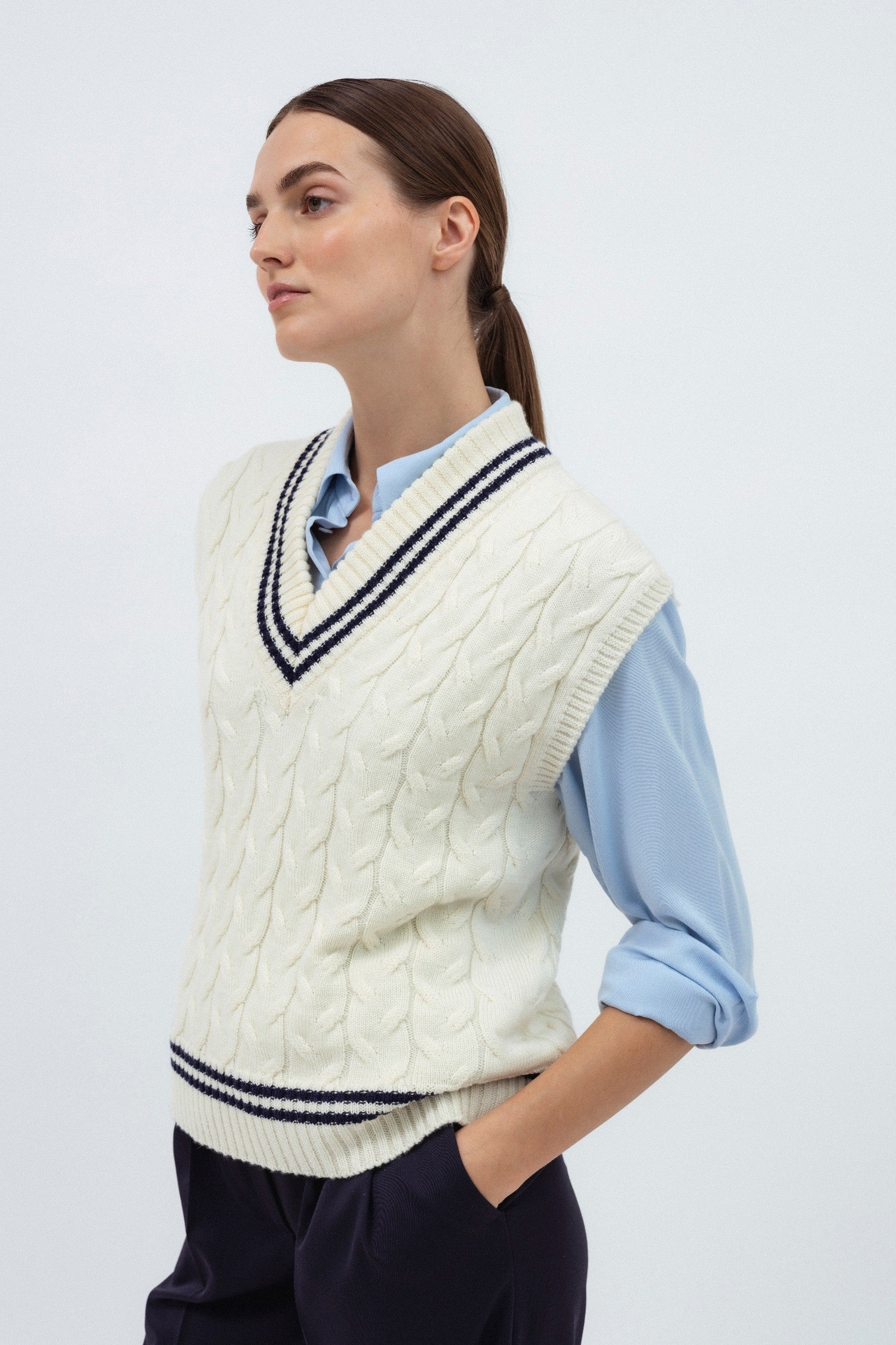 MILK MERINO WOOL KNIT VEST