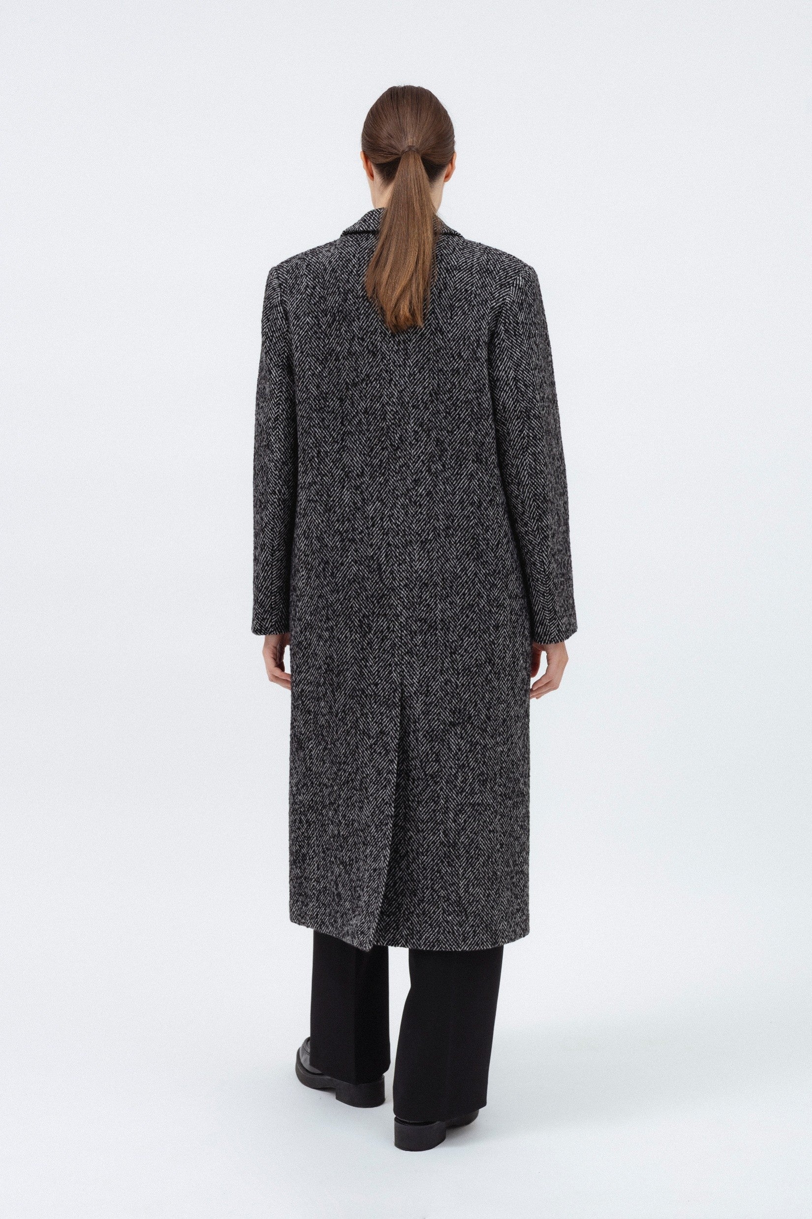 HERRINGBONE WOOL COAT