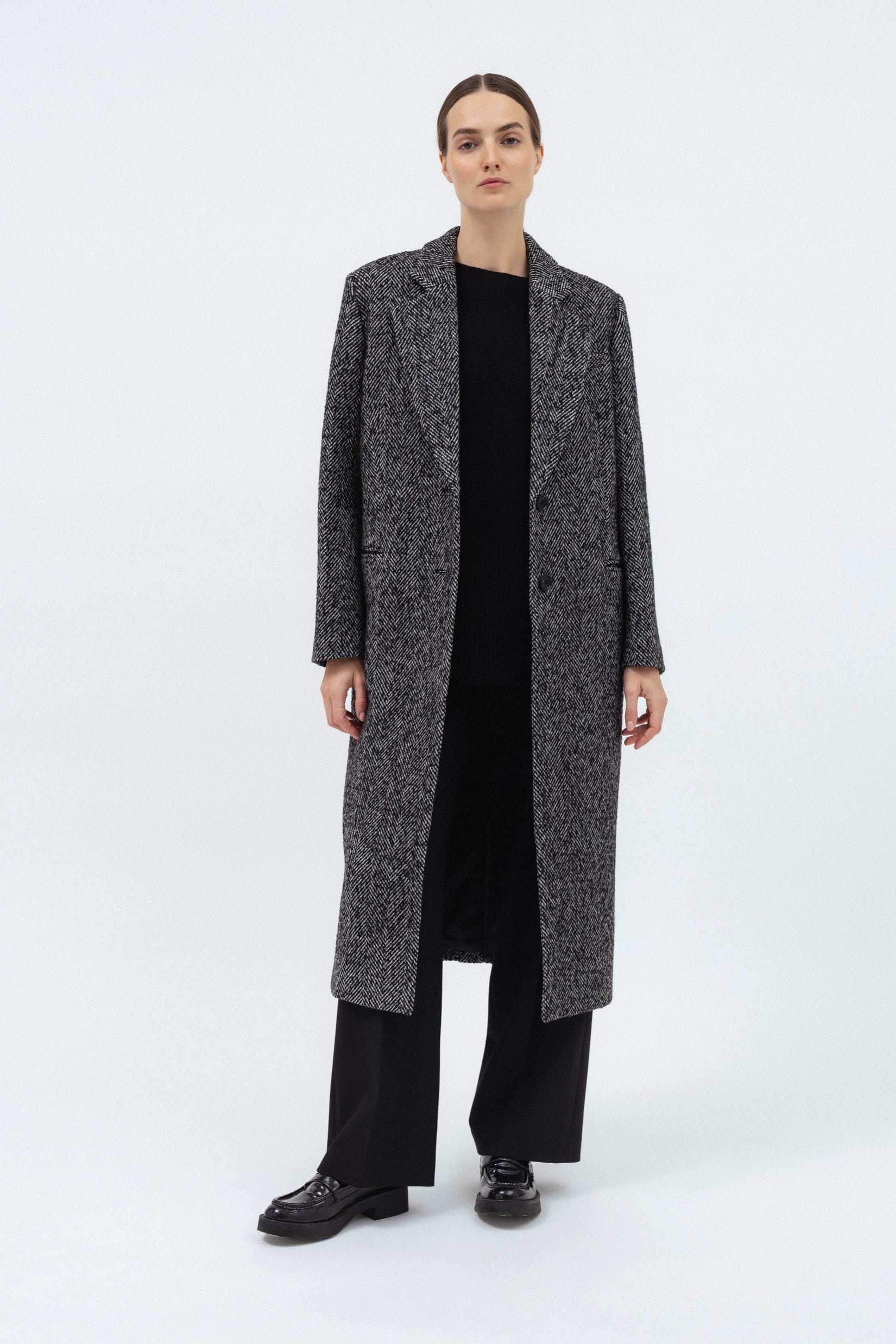 HERRINGBONE WOOL COAT
