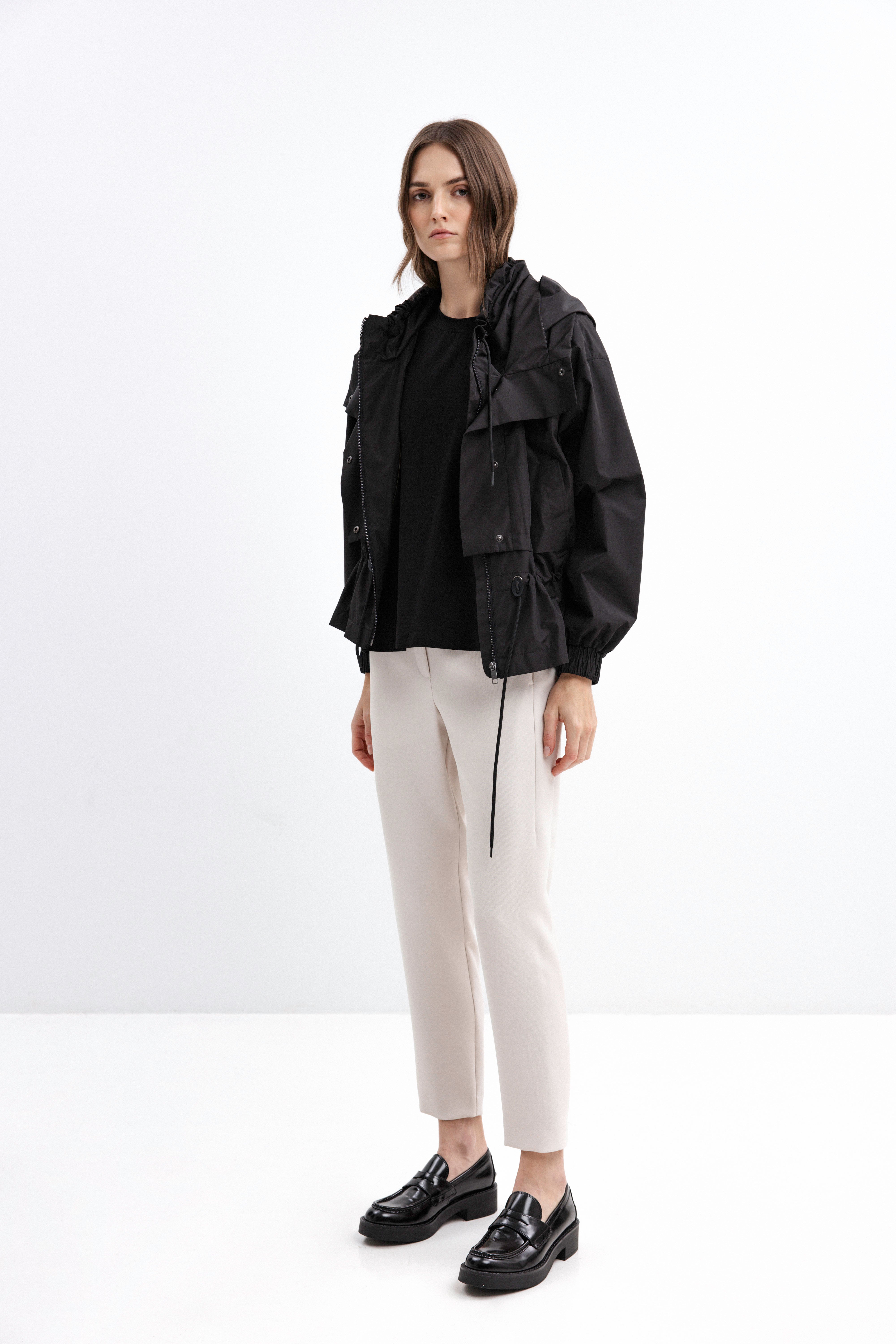 BLACK SHORT RAINCOAT WITH HOOD