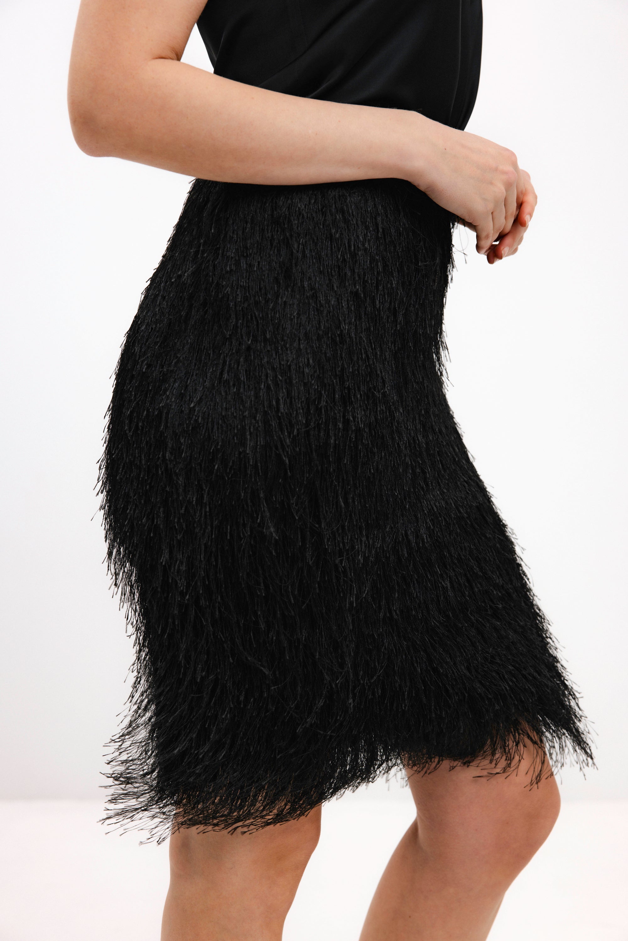 JUODAS SIJONAS SU KUTAIS