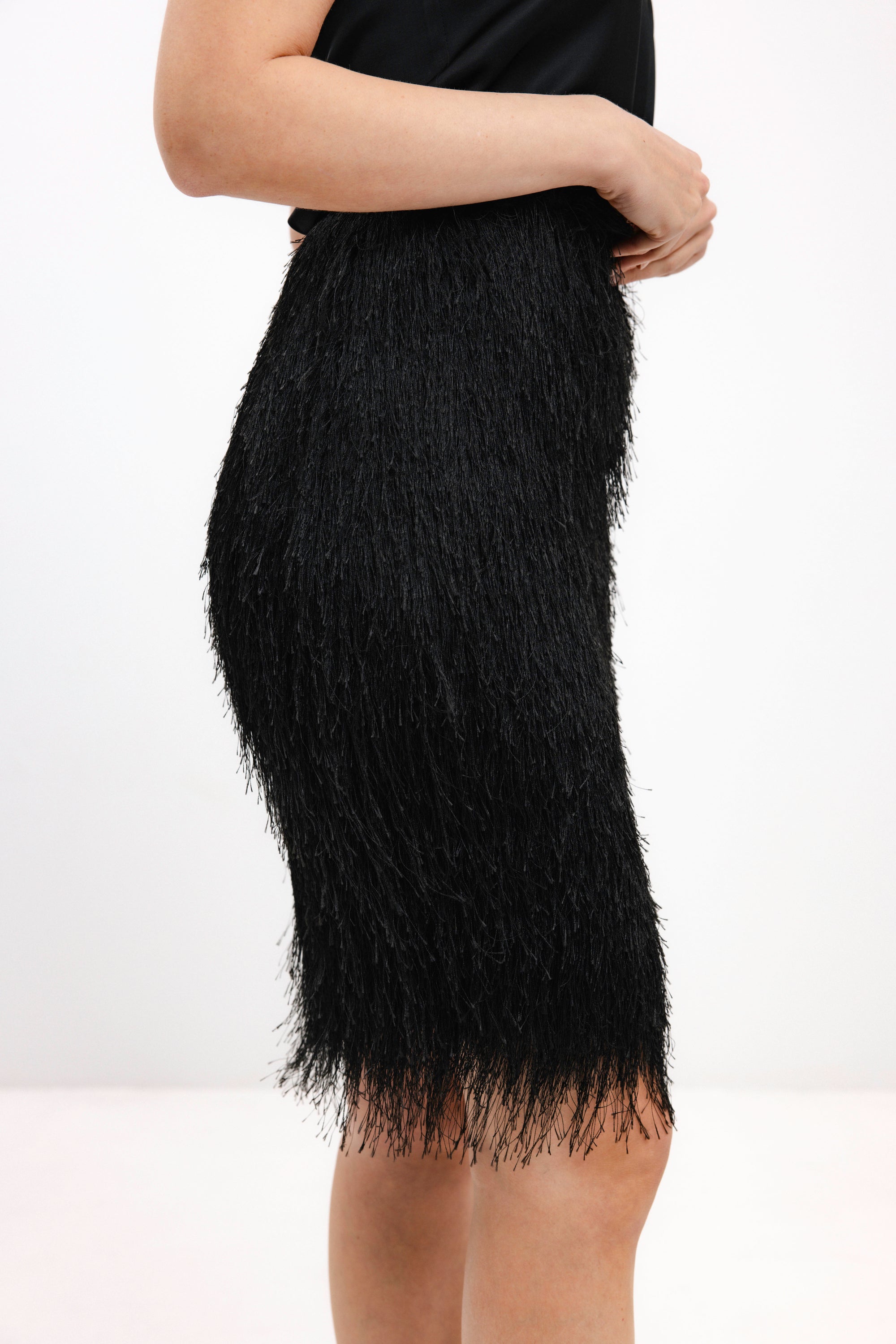 JUODAS SIJONAS SU KUTAIS