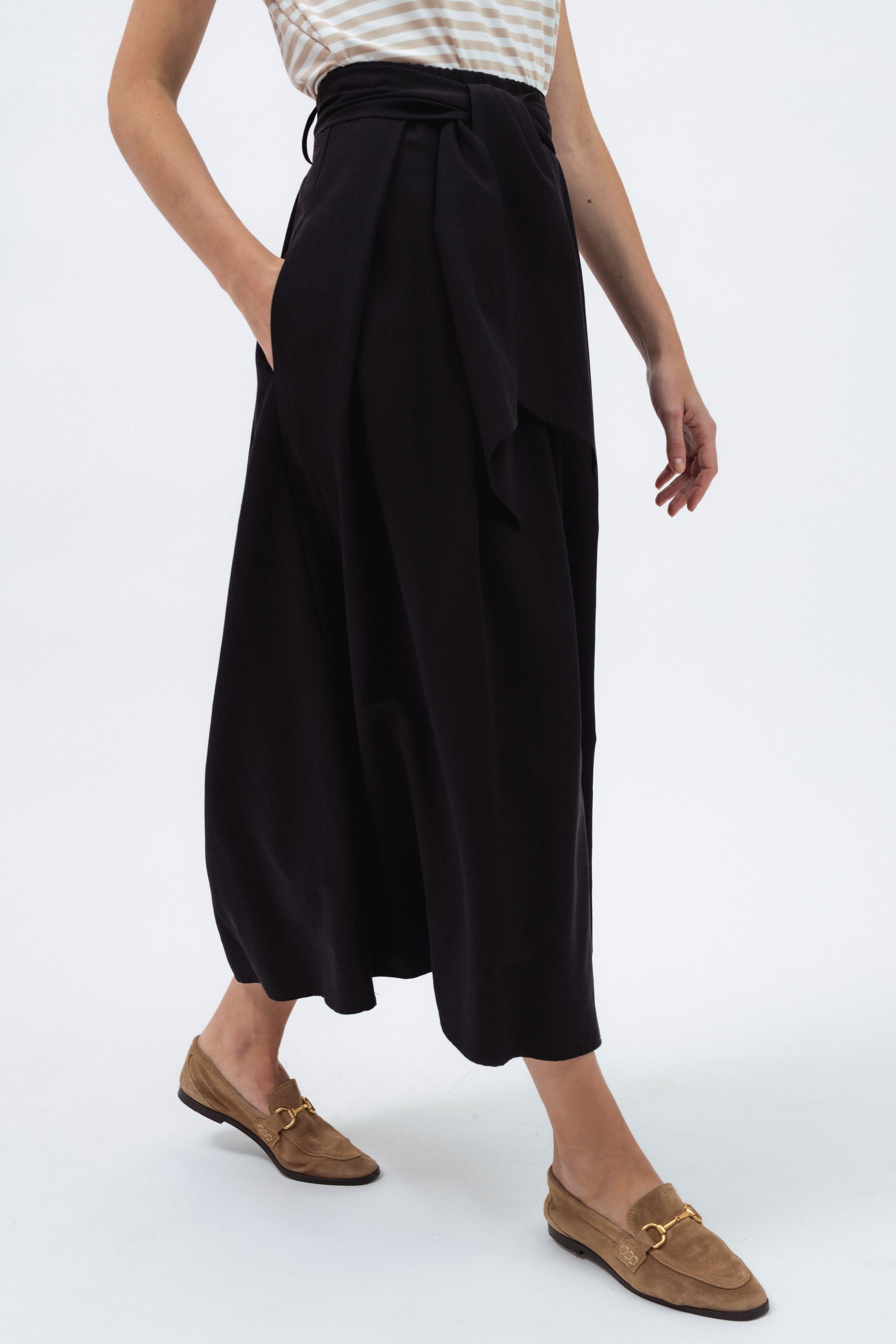 BLACK LINEN BLEND MIDI SKIRT WITH TIE BELT