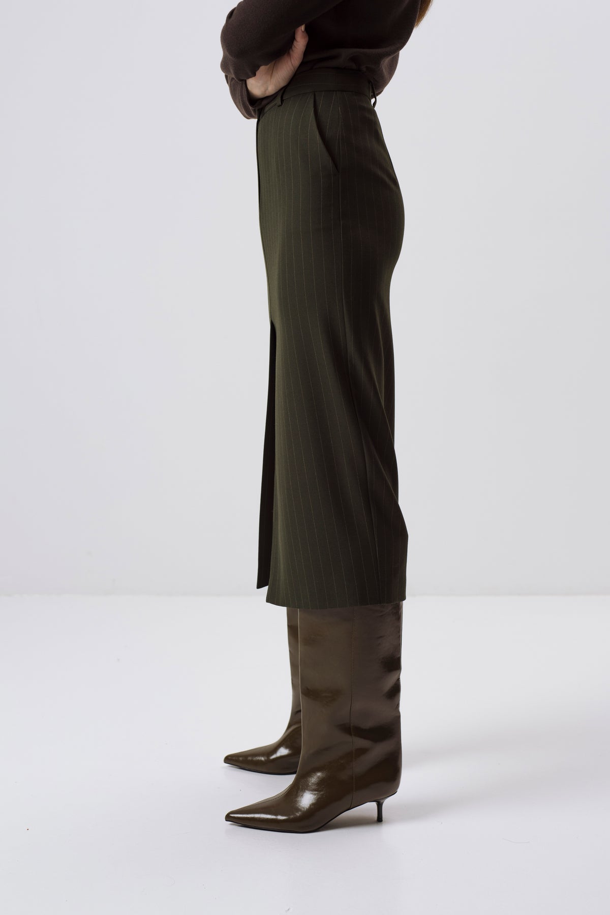 FOREST GREEN PINSTRIPE MIDI SKIRT
