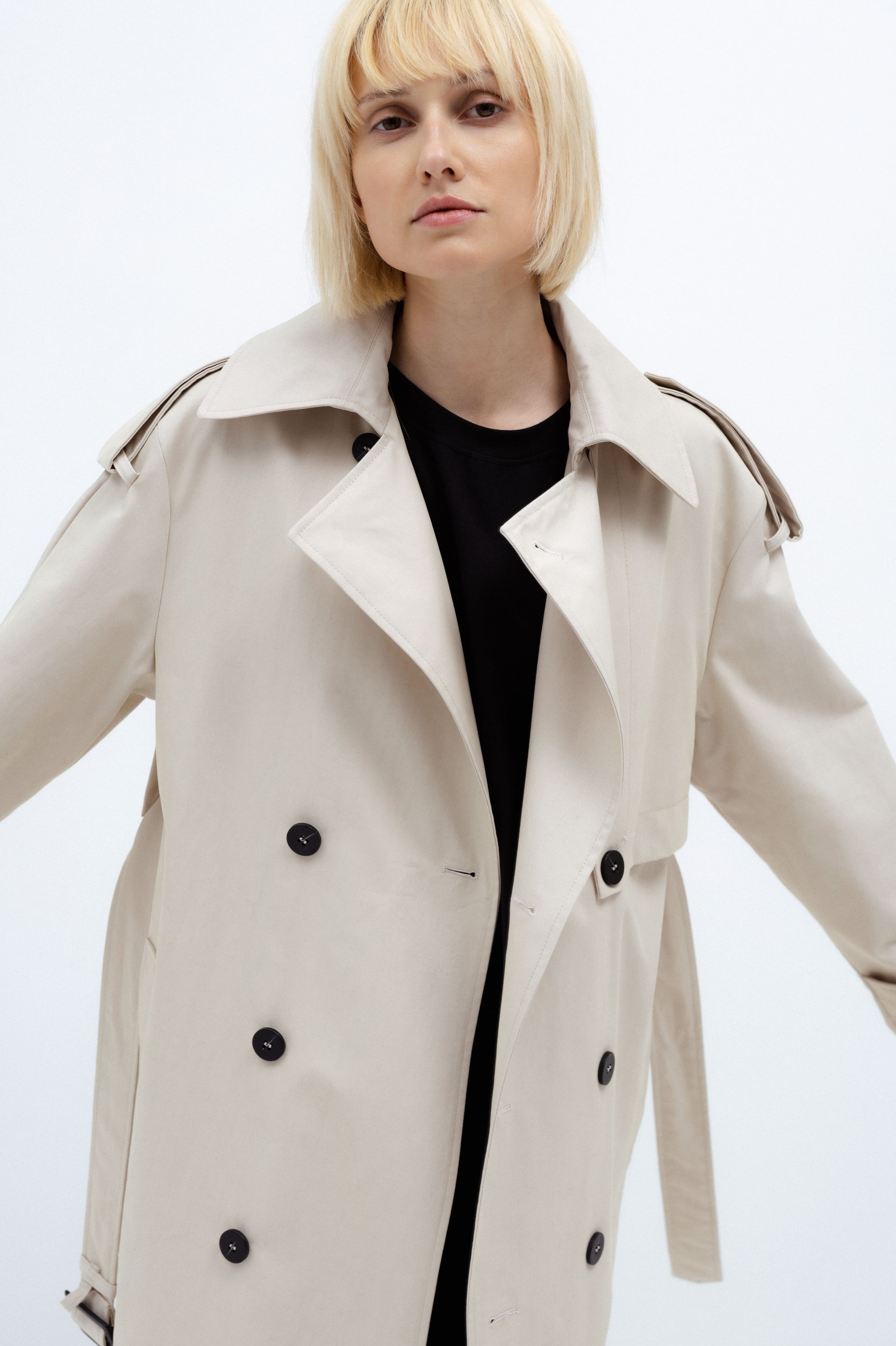 OVERSIZED BEIGE TRENCH COAT