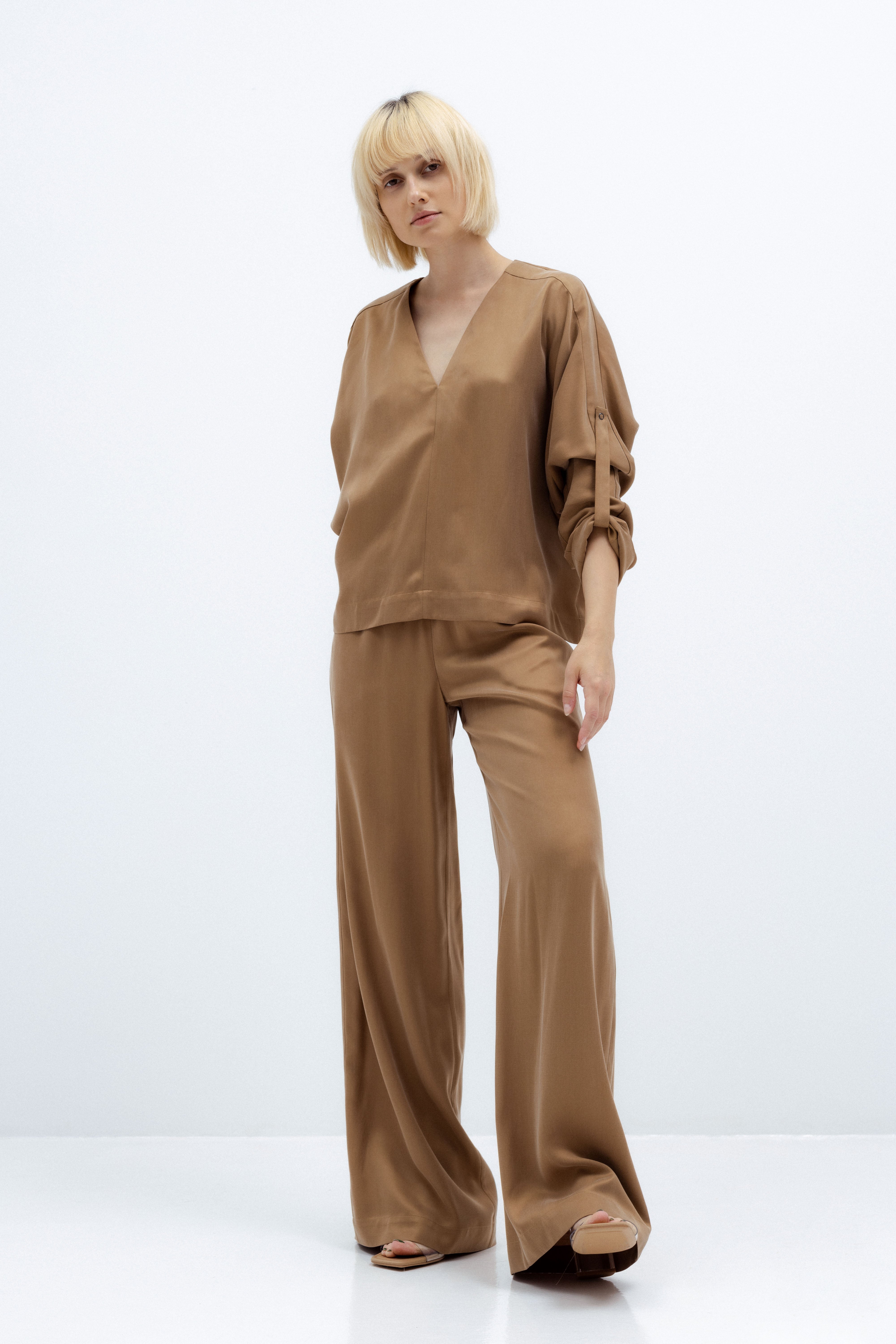 CAMEL WIDE-LEG TROUSERS