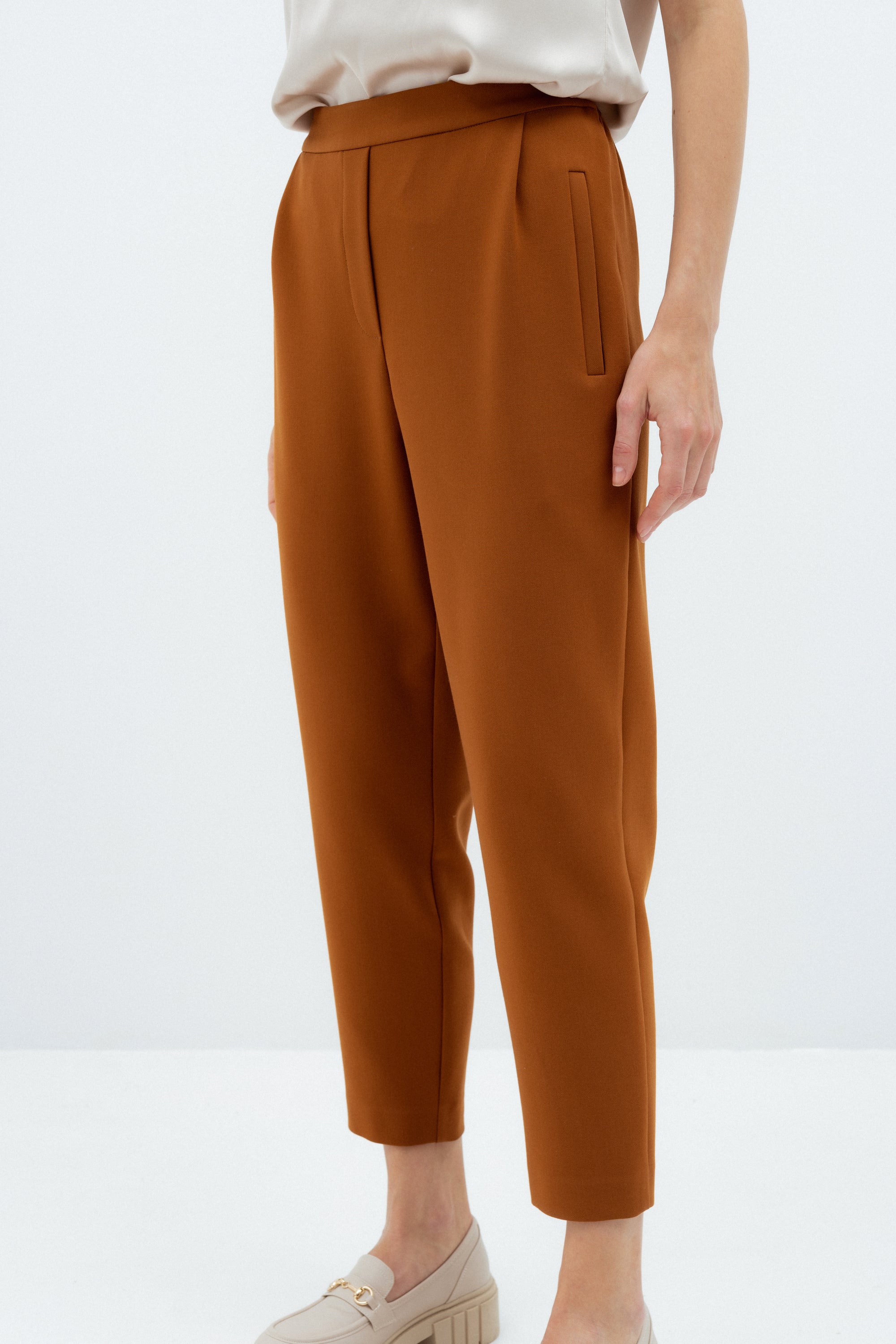 CHESTNUT JOGGER TROUSERS