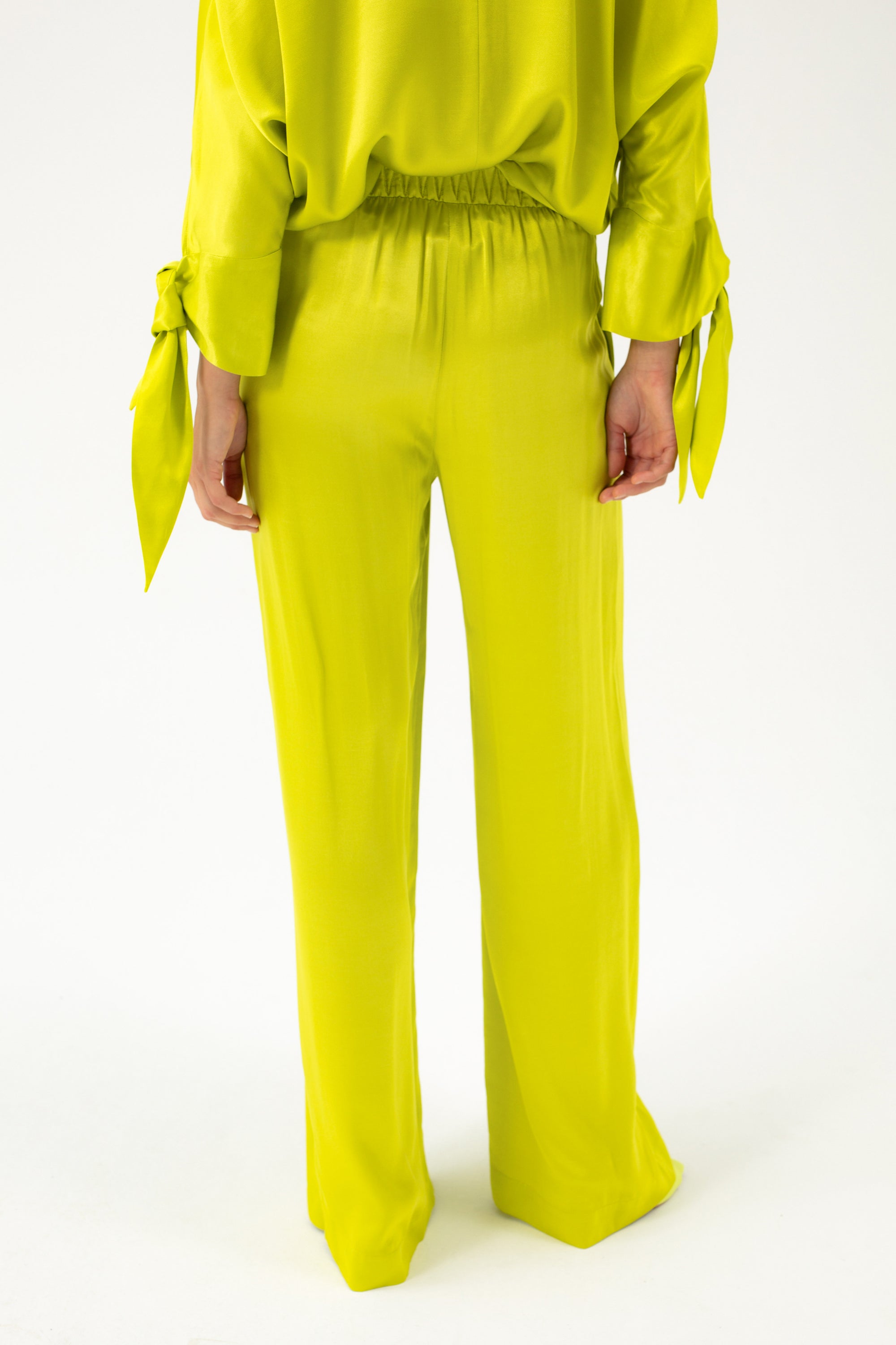 WIDE-LEG TROUSERS IN LIME