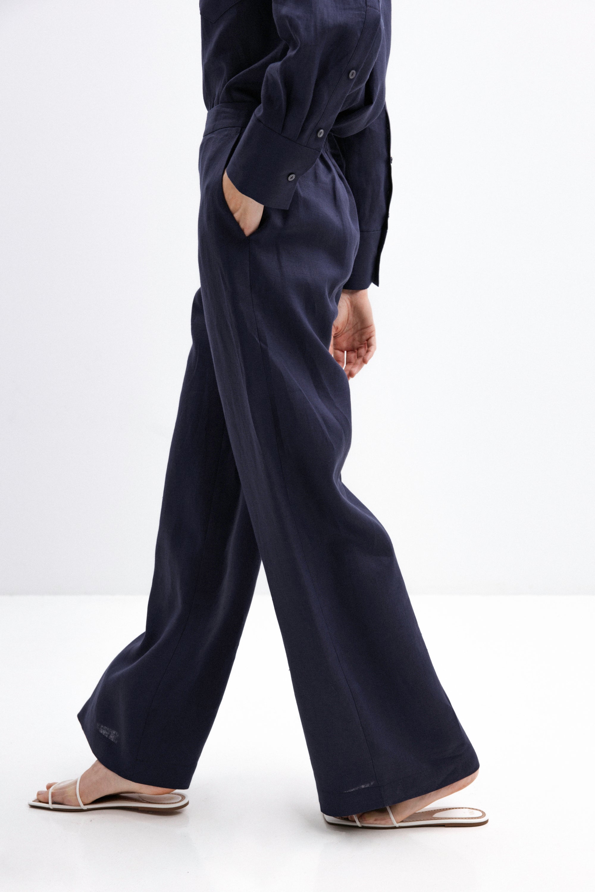 NAVY WIDE-LEG LINEN TROUSERS