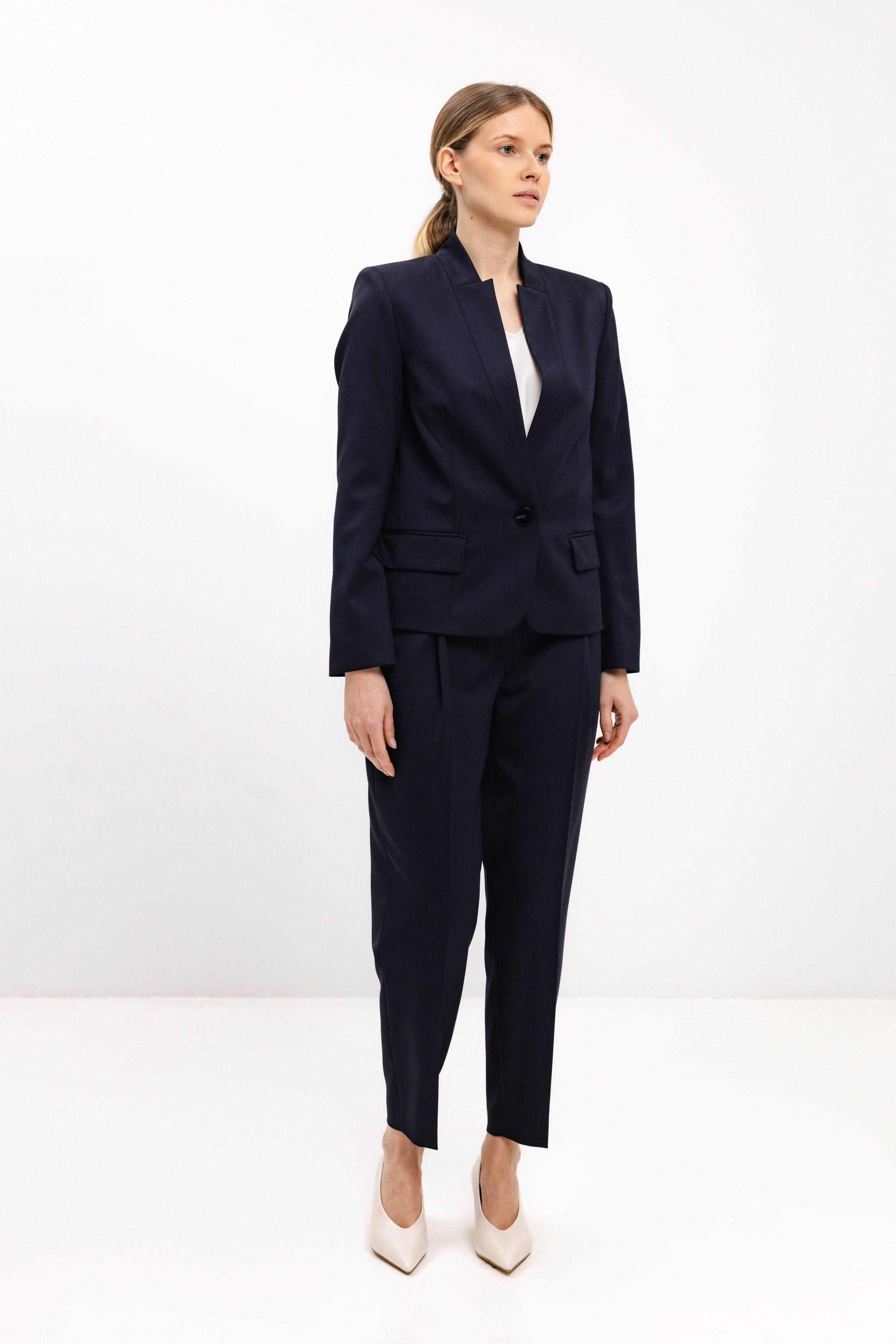 TAPERED NAVY TROUSERS WITH FRONT PLEATS