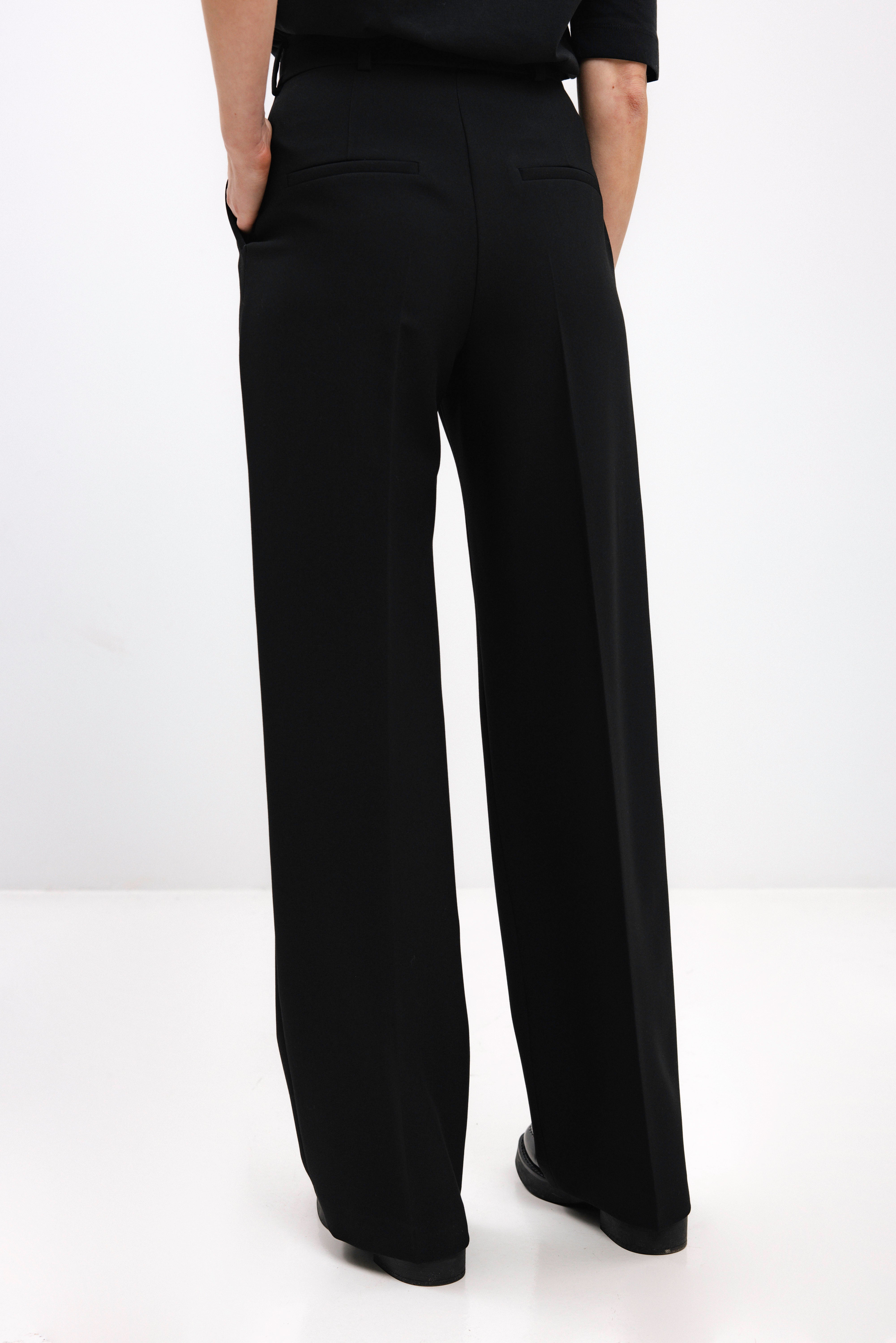 BLACK STRAIGHT-LEG TROUSERS
