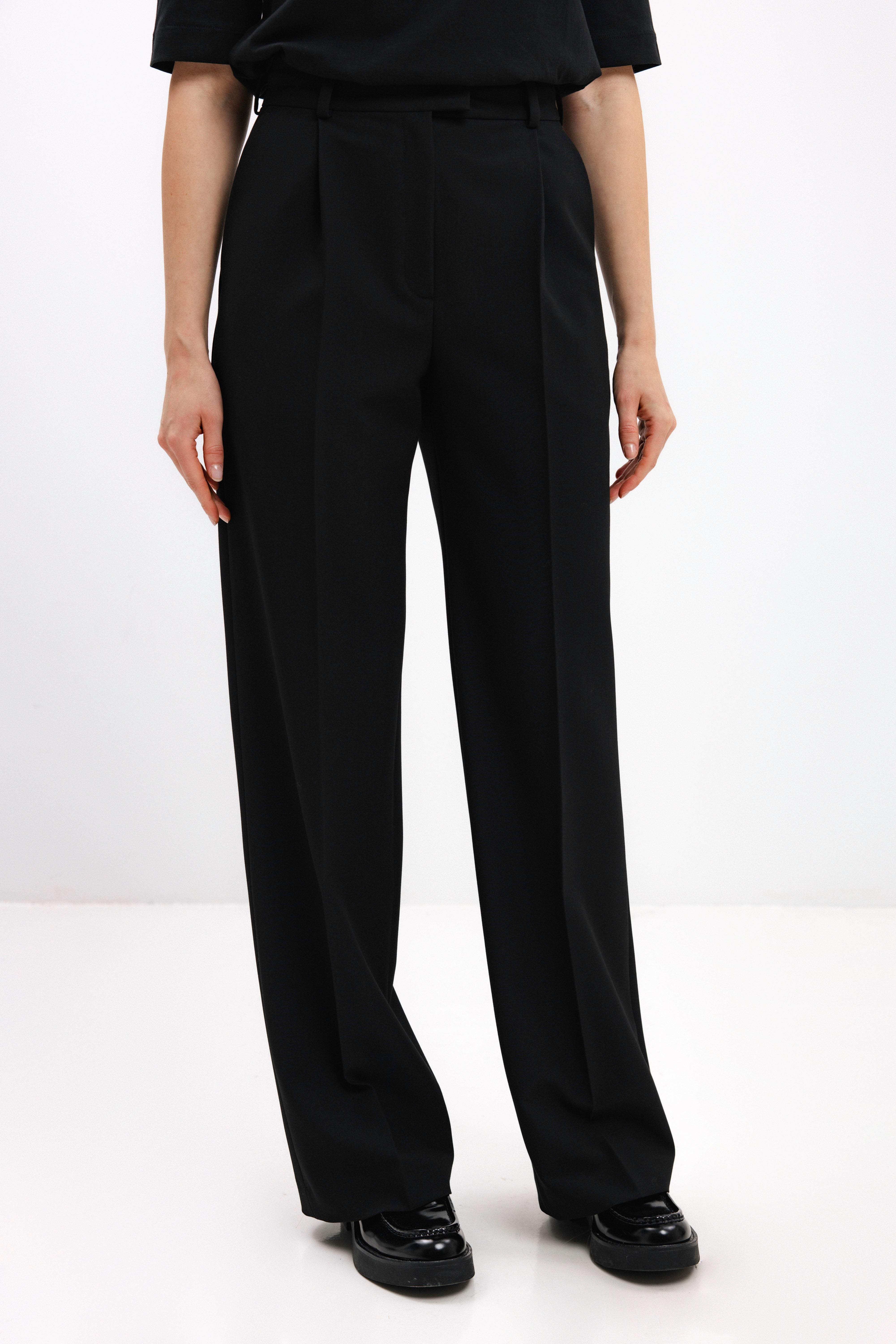BLACK STRAIGHT-LEG TROUSERS
