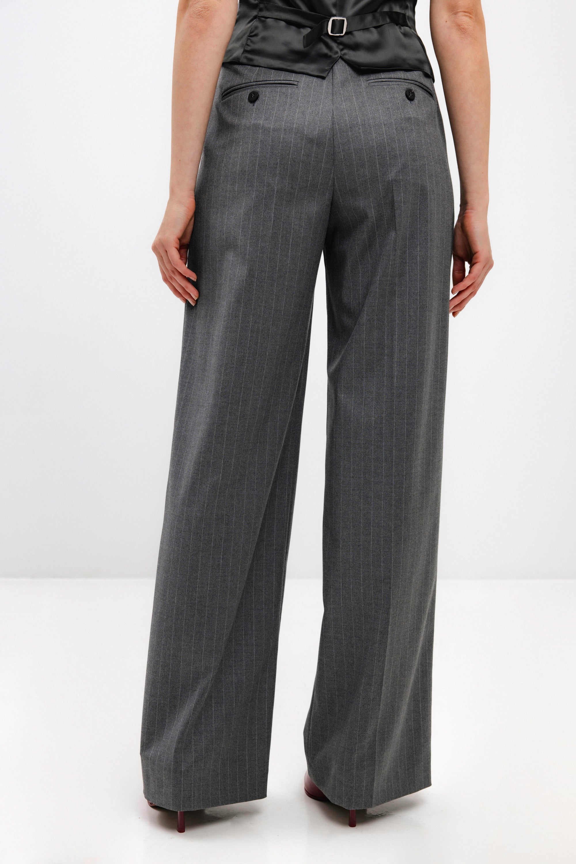 GREY STRIPED STRAIGHT-CUT TROUSERS