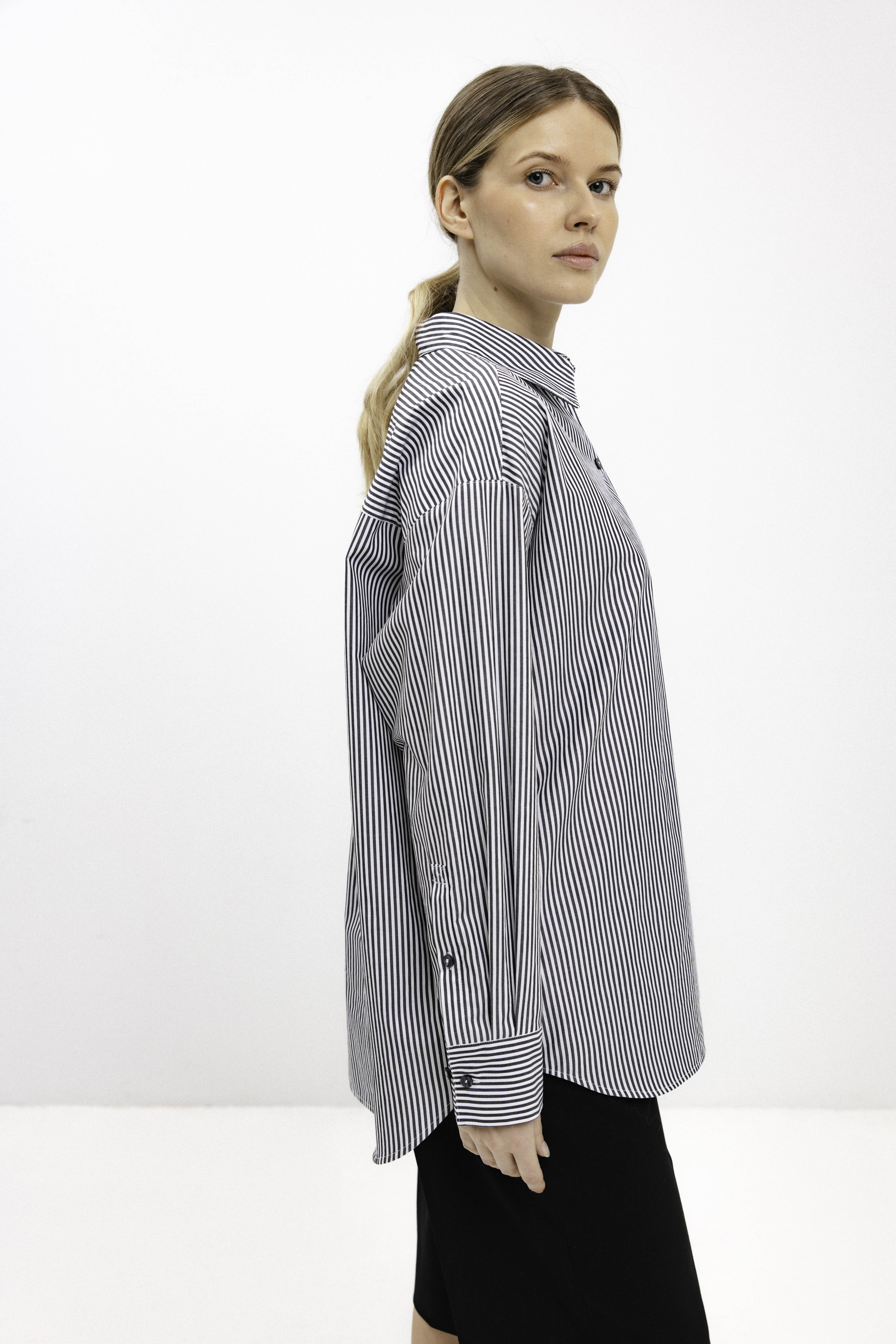 UNISEX LONG-SLEEVE STRIPED SHIRT