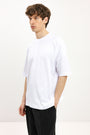 UNISEX WHITE OVERSIZED T-SHIRT