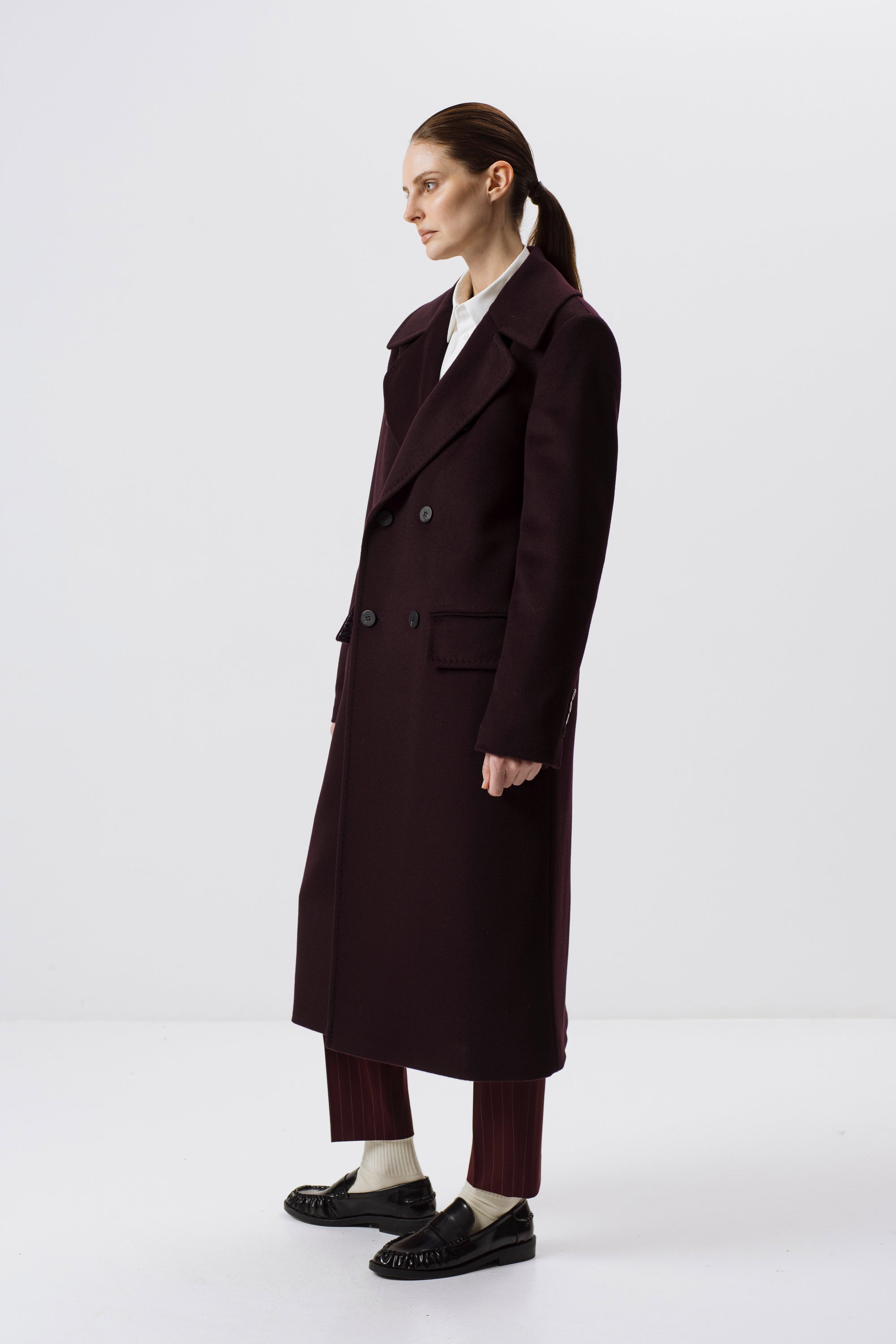 DEEP PLUM WOOL-BLEND UNISEX COAT WITH MEIDA INSULATION