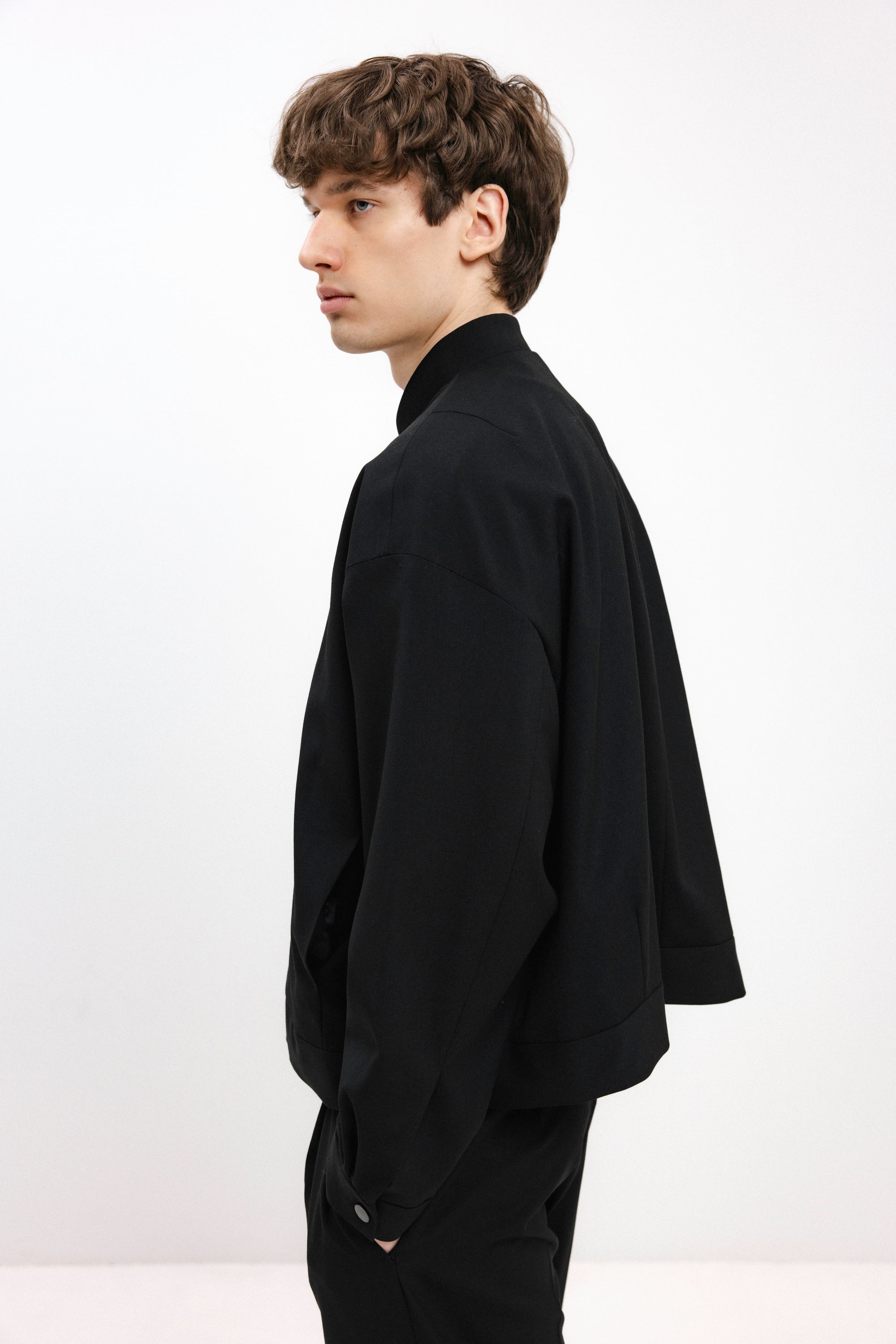 UNISEX BLACK BOMBER JACKET