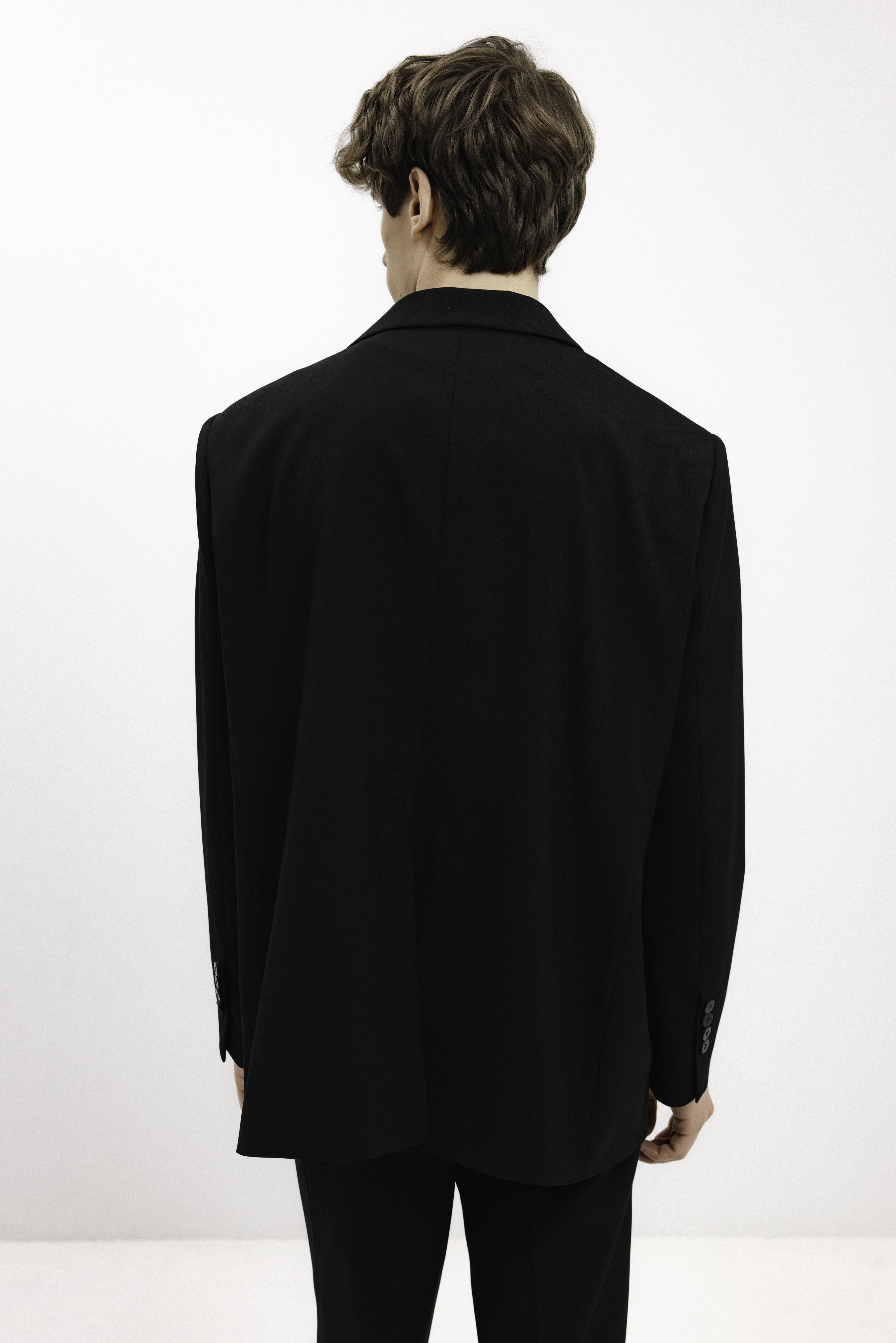 UNISEX BLACK SINGLE-BREASTED BLAZER