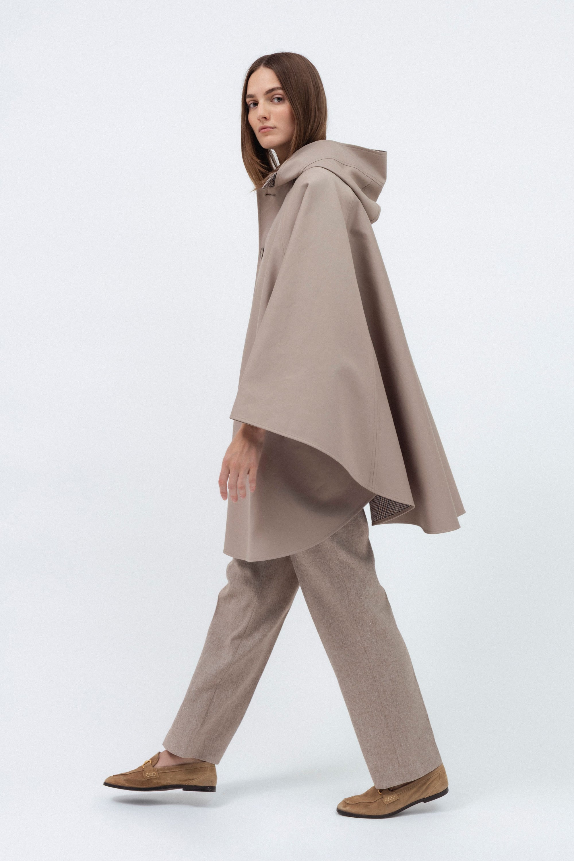 STONE UNISEX CAPE RAINCOAT WITH HOOD