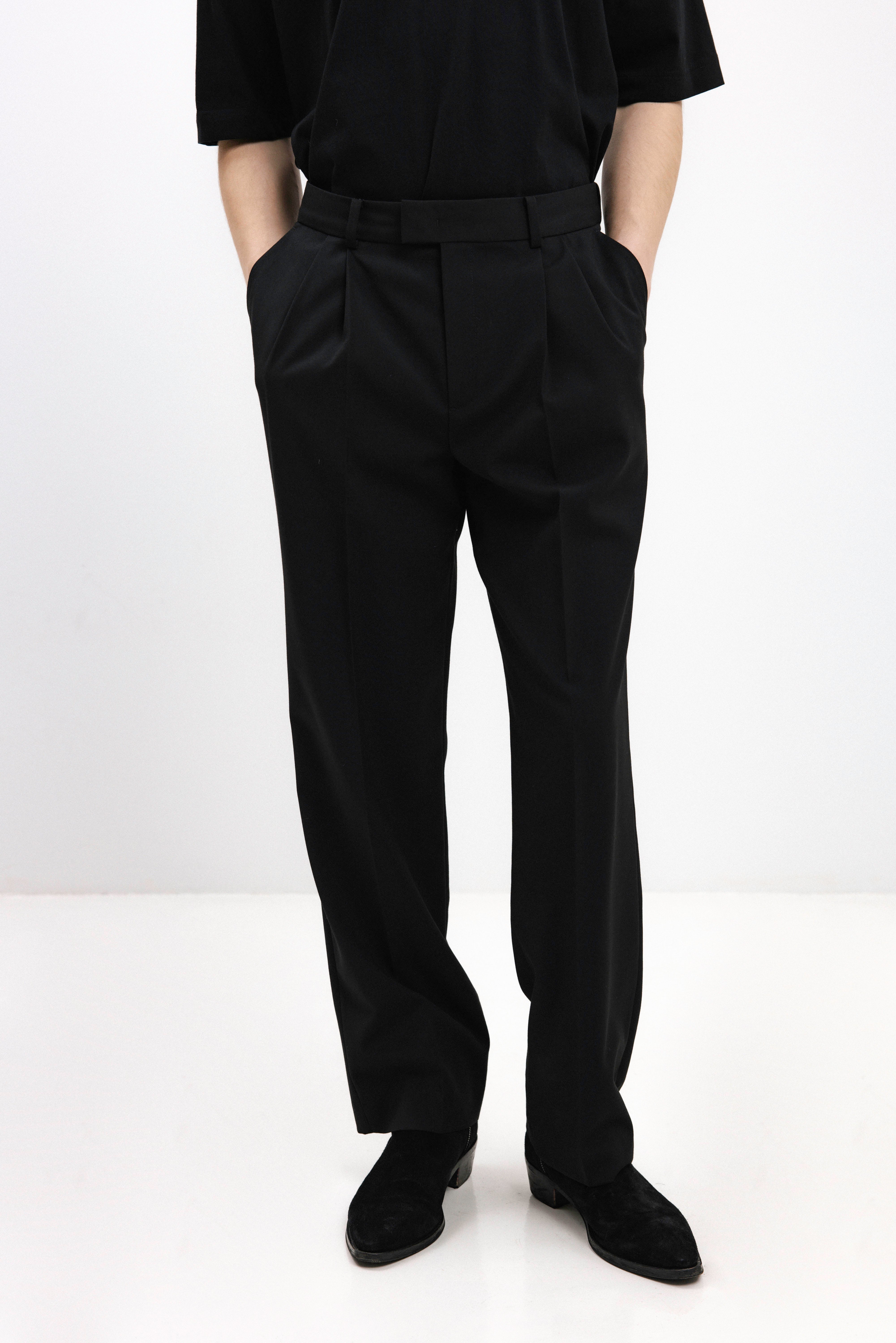UNISEX BLACK STRAIGHT TROUSERS WITH PLEATS