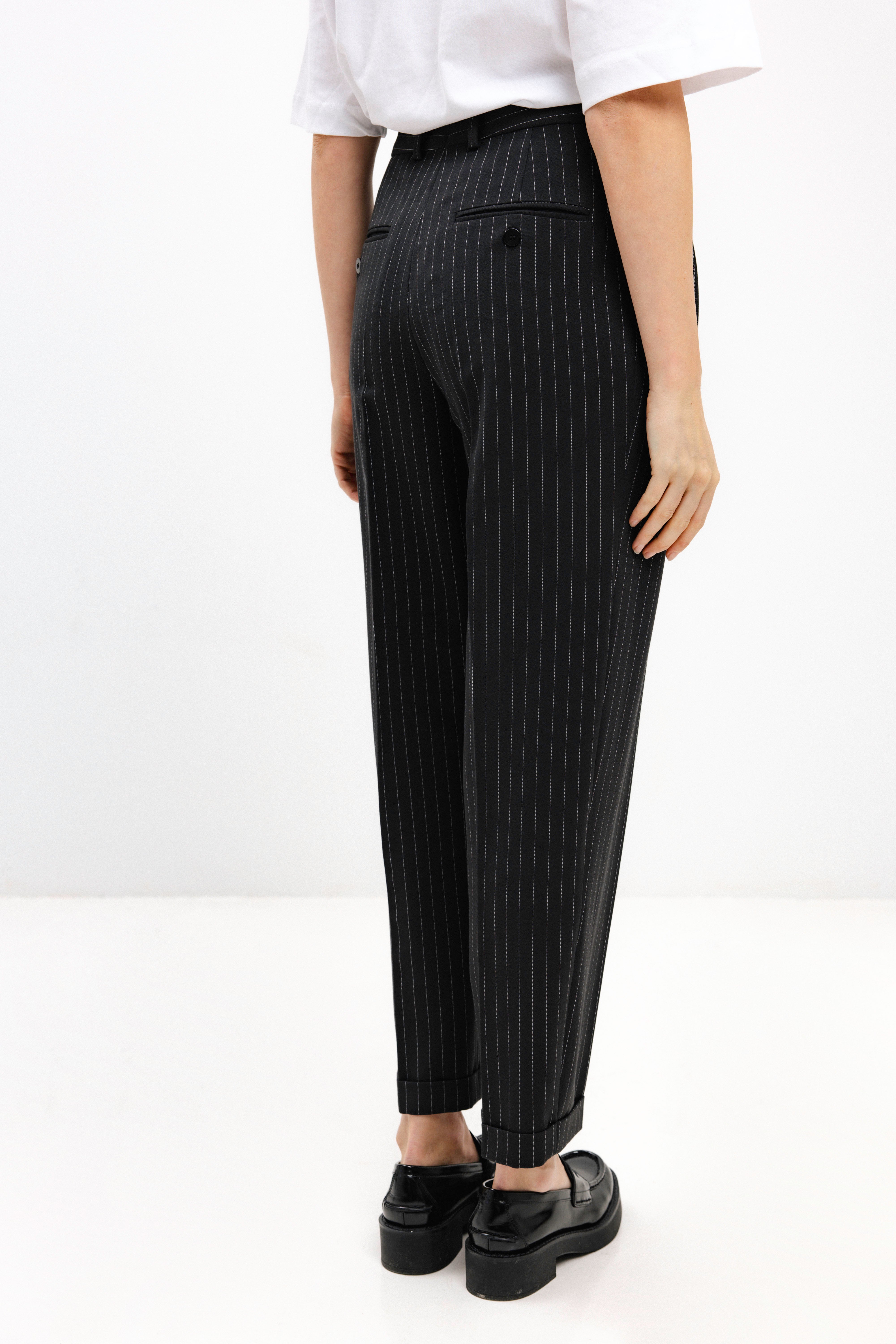 UNISEX STRIPED CROPPED TROUSERS WITH TURNED-UP HEMS