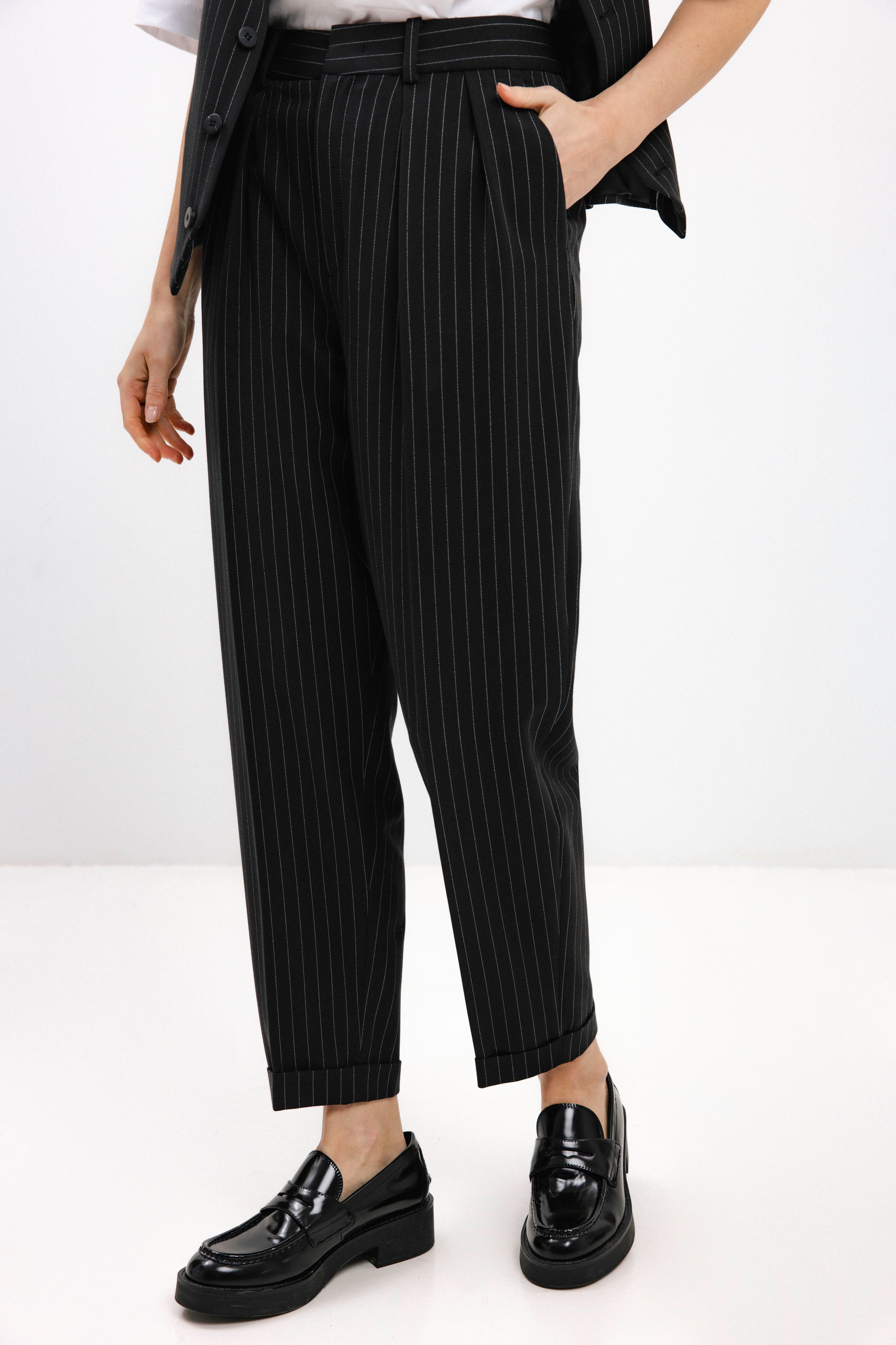 UNISEX STRIPED CROPPED TROUSERS WITH TURNED-UP HEMS