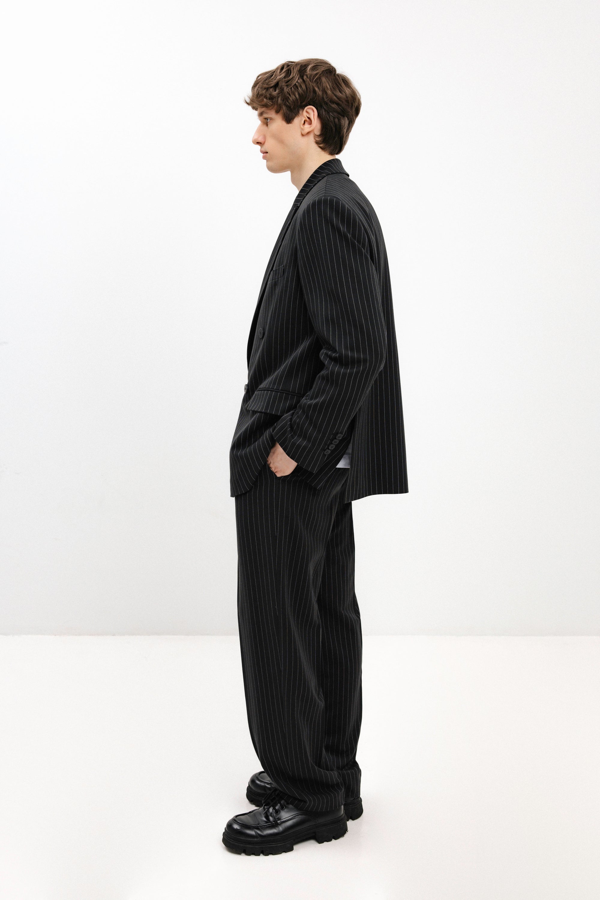 UNISEX STRIPED STRAIGHT TROUSERS WITH PLEATS