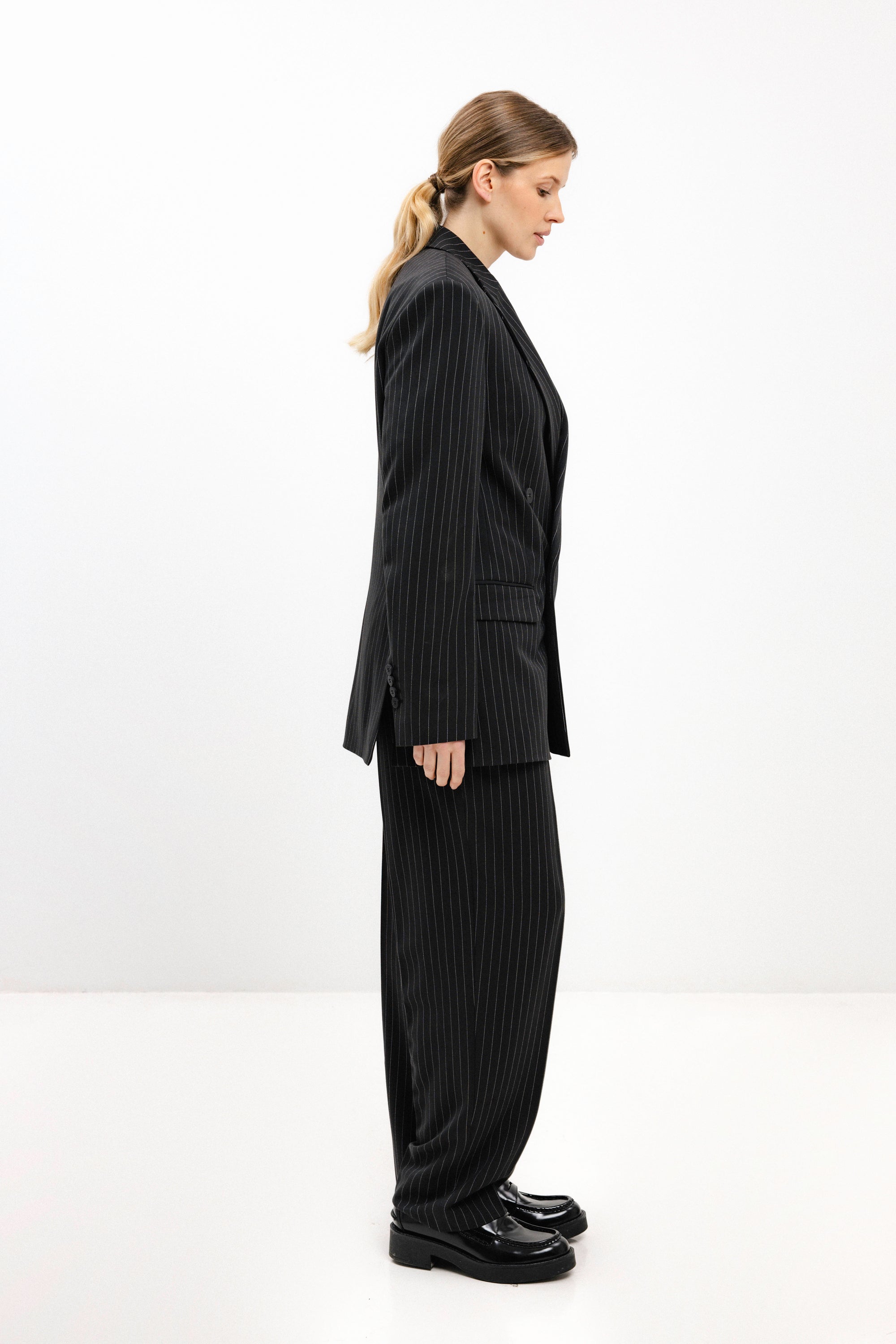 UNISEX STRIPED STRAIGHT TROUSERS WITH PLEATS