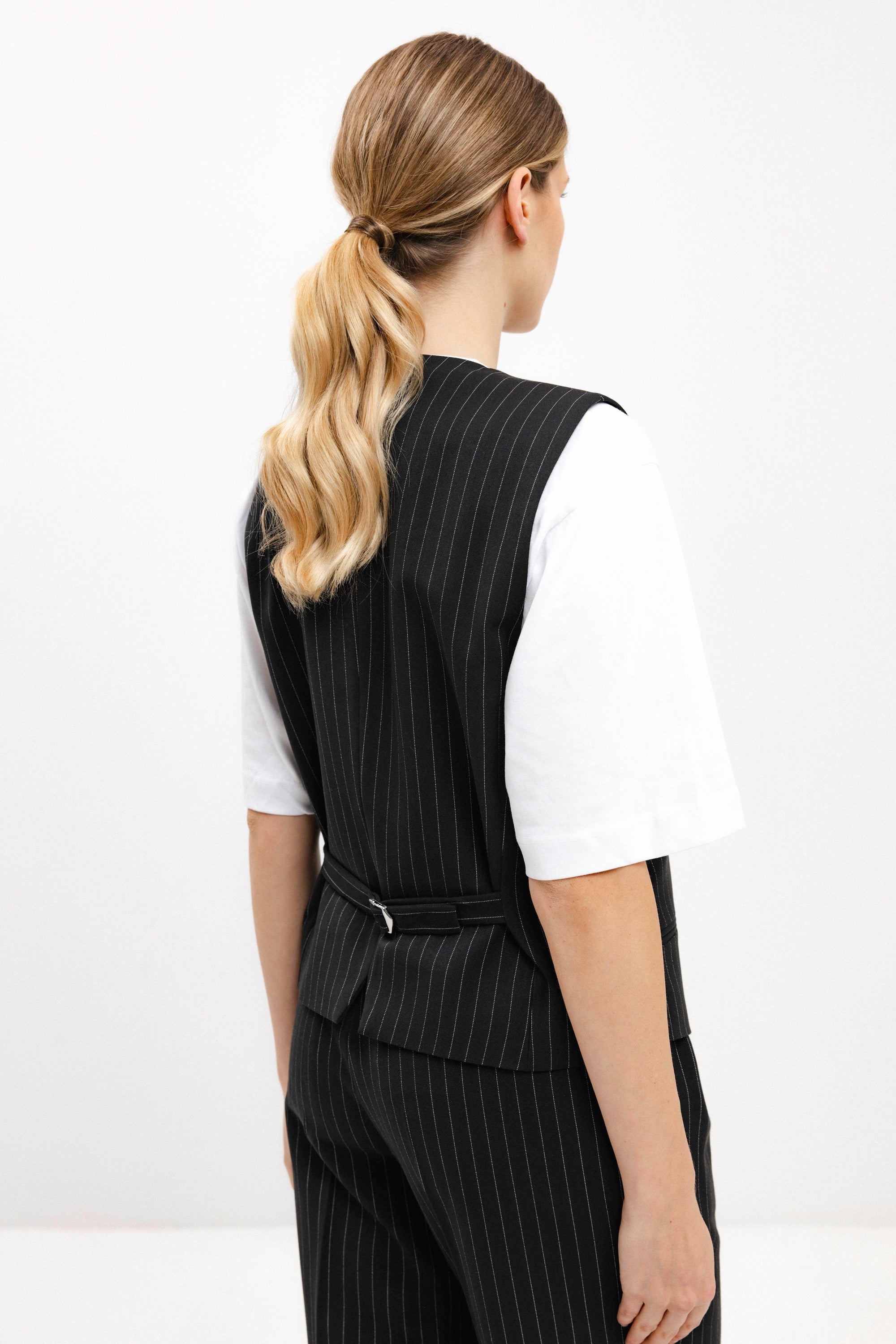 UNISEX STRIPED VEST