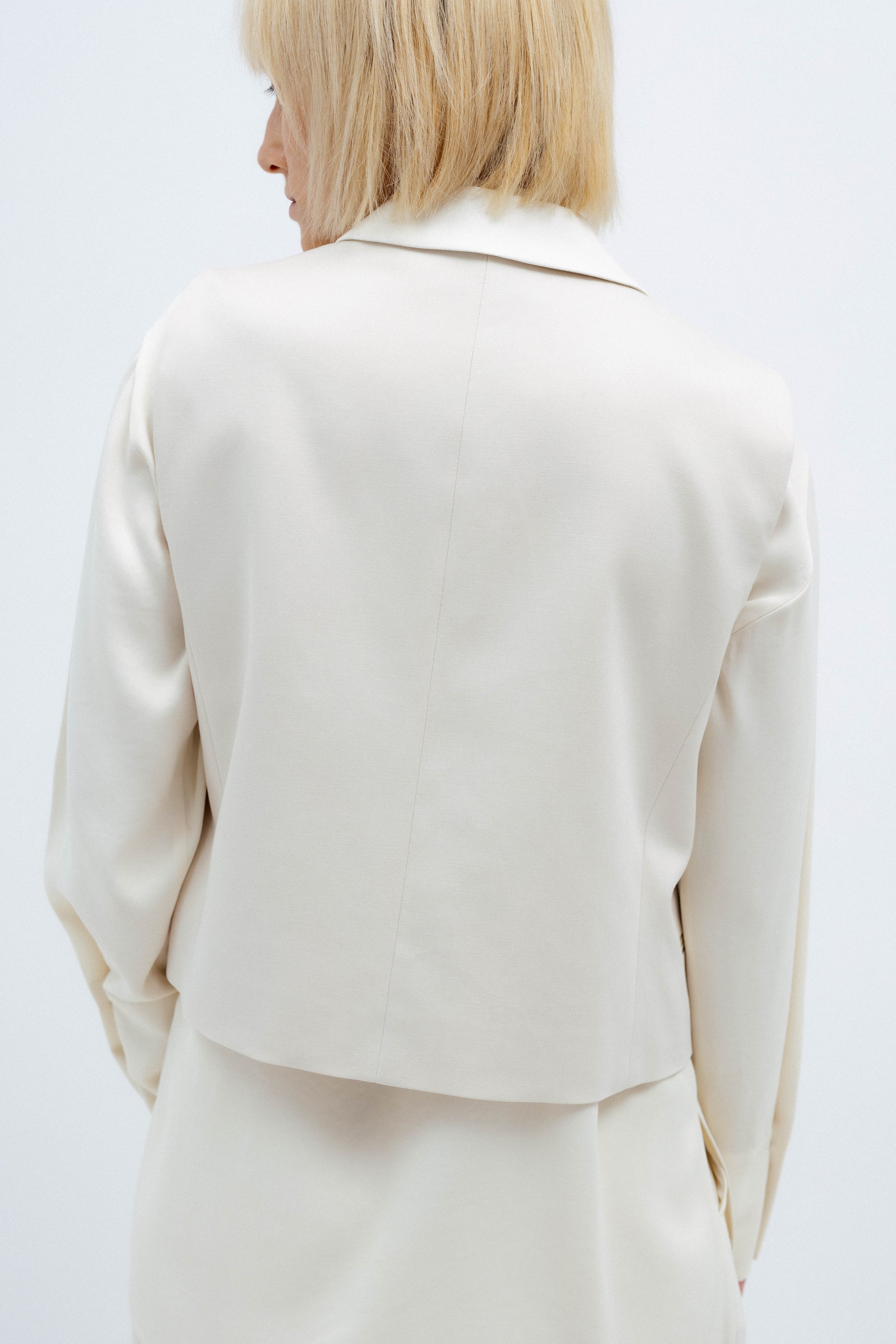 MILK-SHADE STRAIGHT VEST