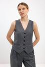 GREY FITTED VEST