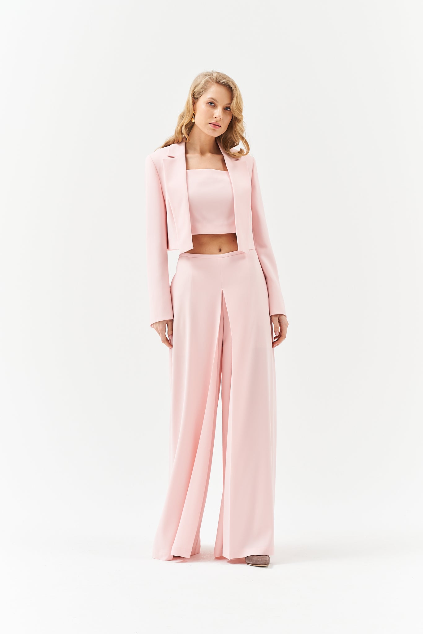 SHORT BLAZER IN PEACH