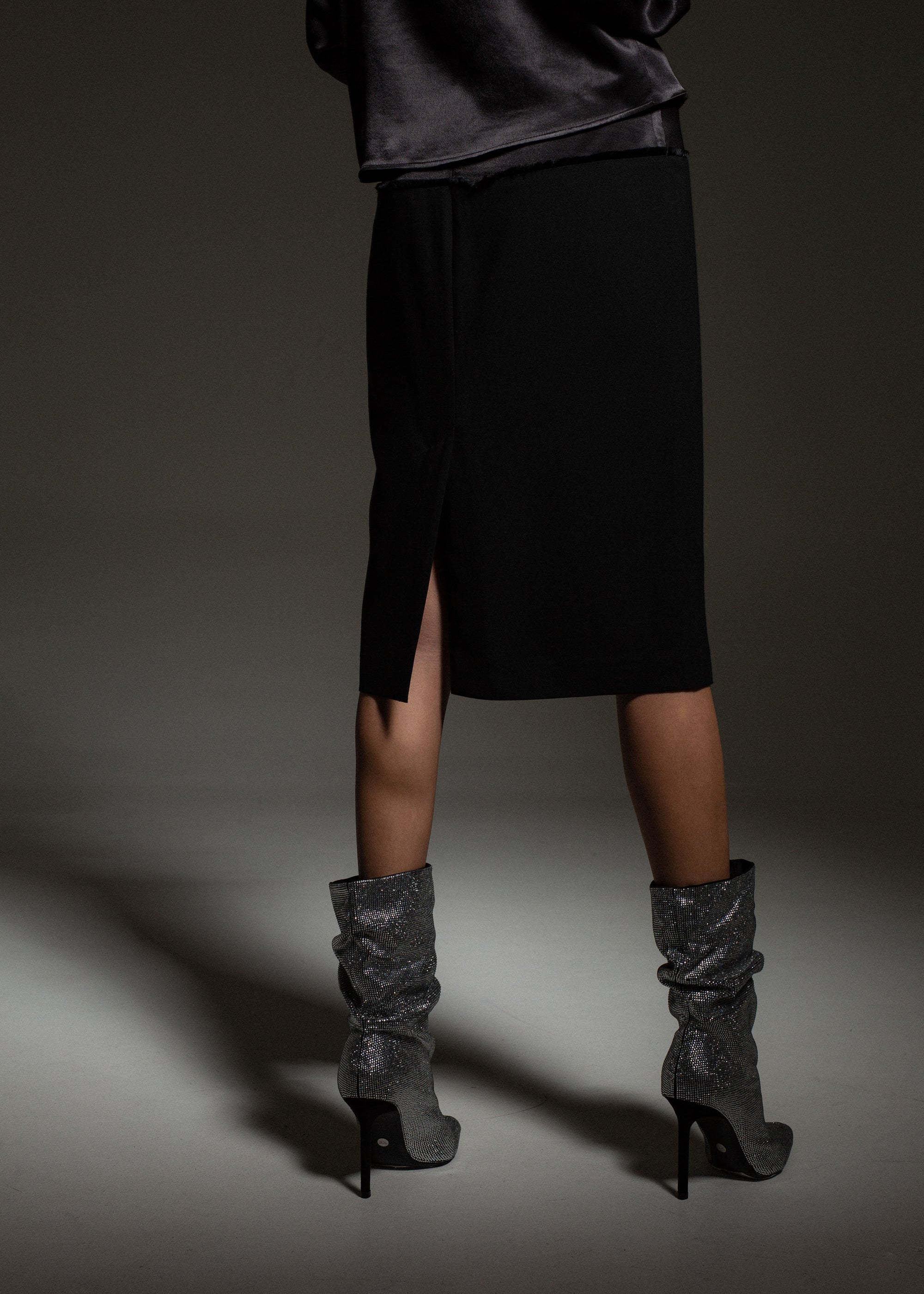 Pieštuko formos sijonas