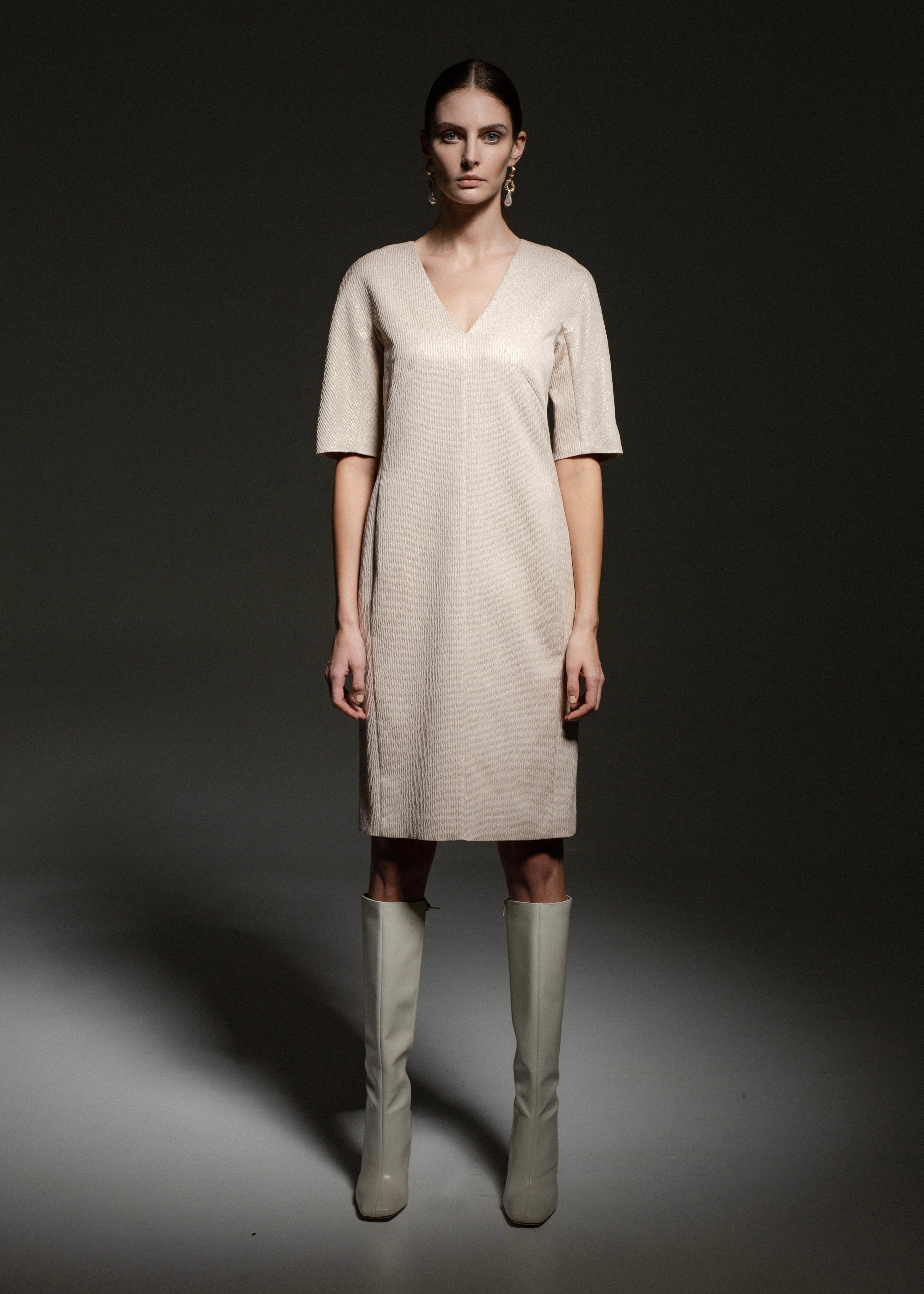 SLIGHTLY FITTED SHINY DRESS WITH V SHAPE NECKLINE